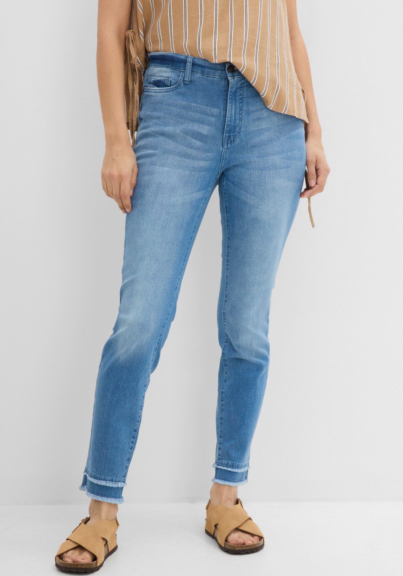 bonprix 7/8-Jeans 7/8-Schnittform, Slim Fit Passform, aus Baumwollmischung