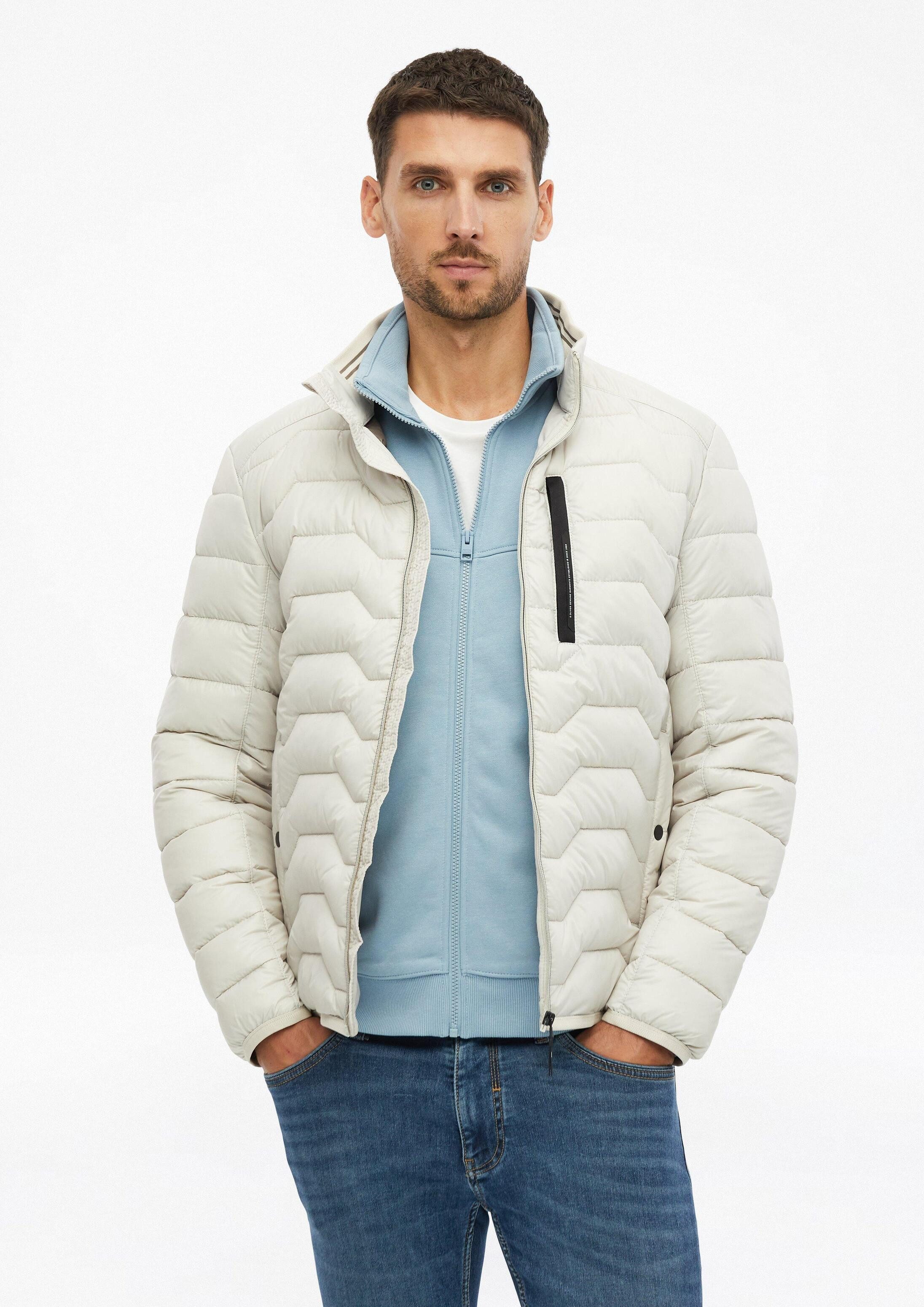 s.Oliver Funktionsjacke Outdoor-Jacke Leichte Steppjacke mit Kontrast-Details und Stehkragen