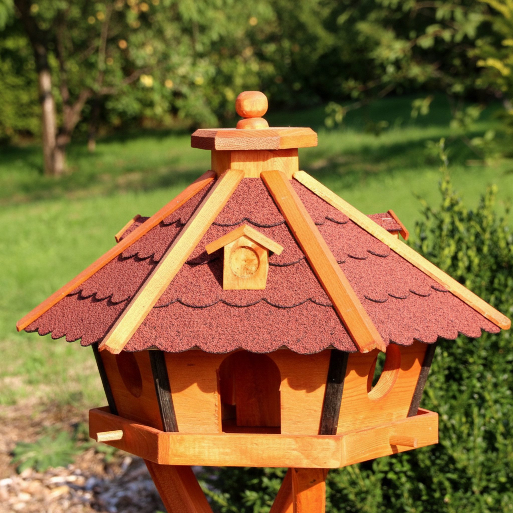 Holzdekoladen Vogelhaus XL Vogelhaus Holz mit Ständer wählbar, 6-eckig & wetterfest