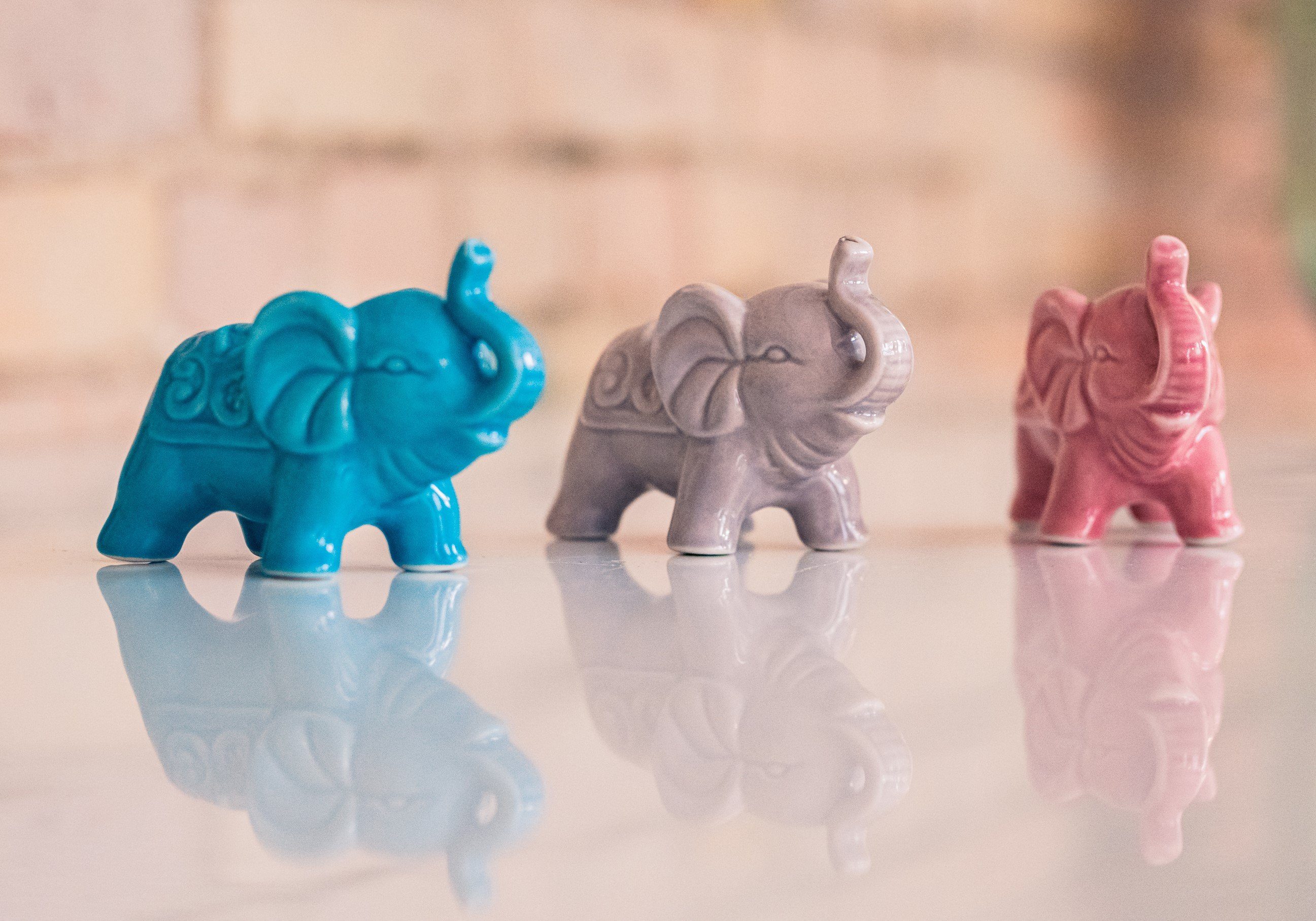 Flanacom Dekofigur Mini-Elefanten - 3er Set - Keramikfiguren (Set, 3 St., 3-tlg),  dreifarbig | Tierfiguren