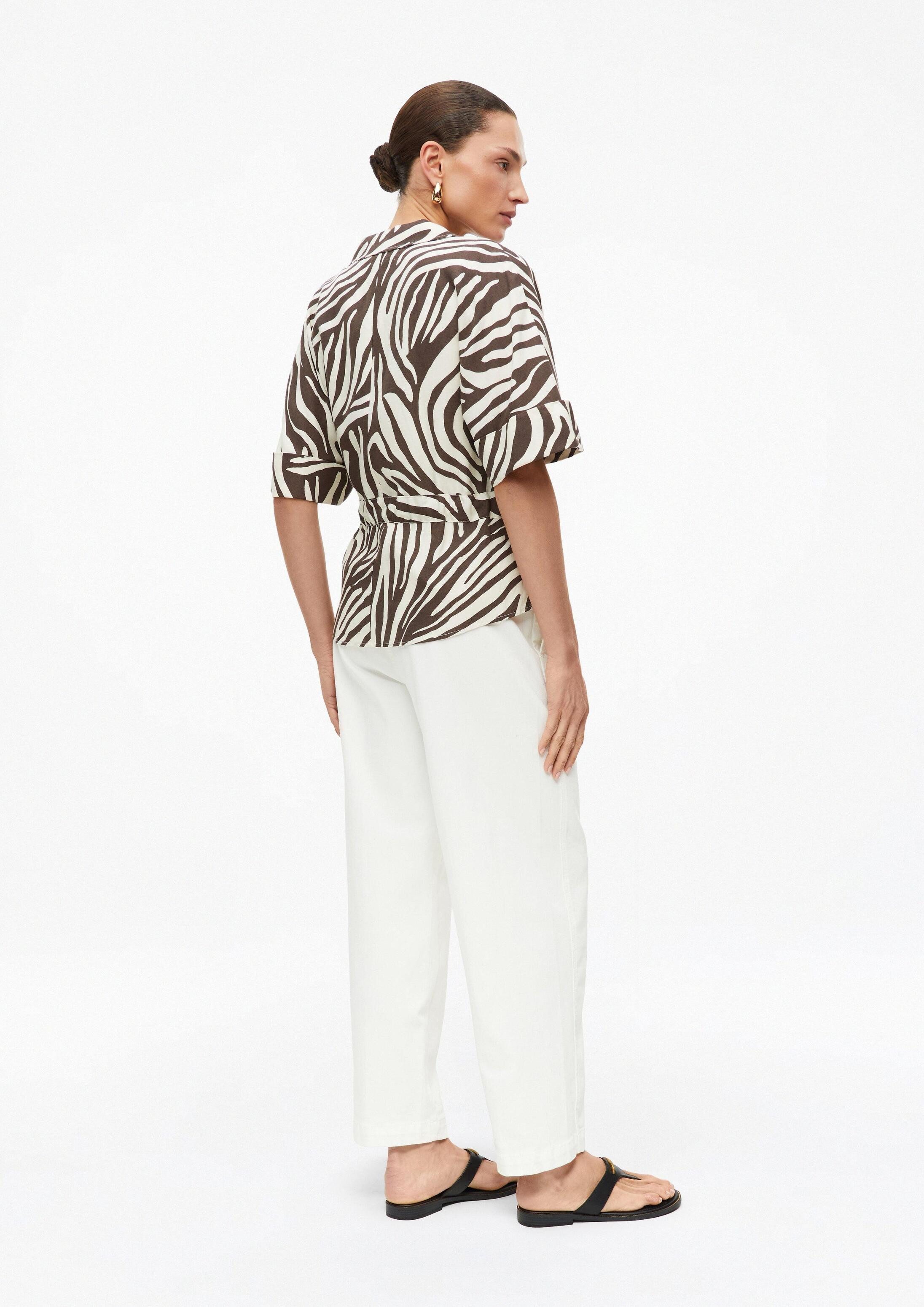 s.Oliver Kurzarmbluse Bluse Blusenjacke aus Leinenmix mit regulierbarer Taille