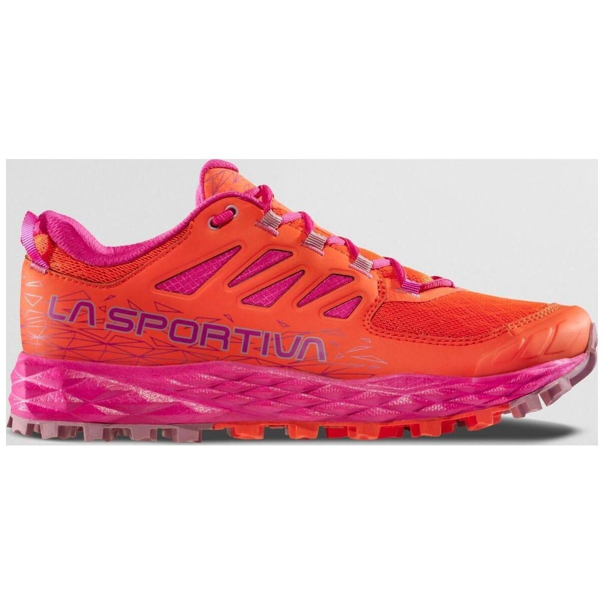 La Sportiva Lycan II Woman Outdoorschuh Ideal für mittlere Distanzen und Skyraces, bietet Komfort und Wärme