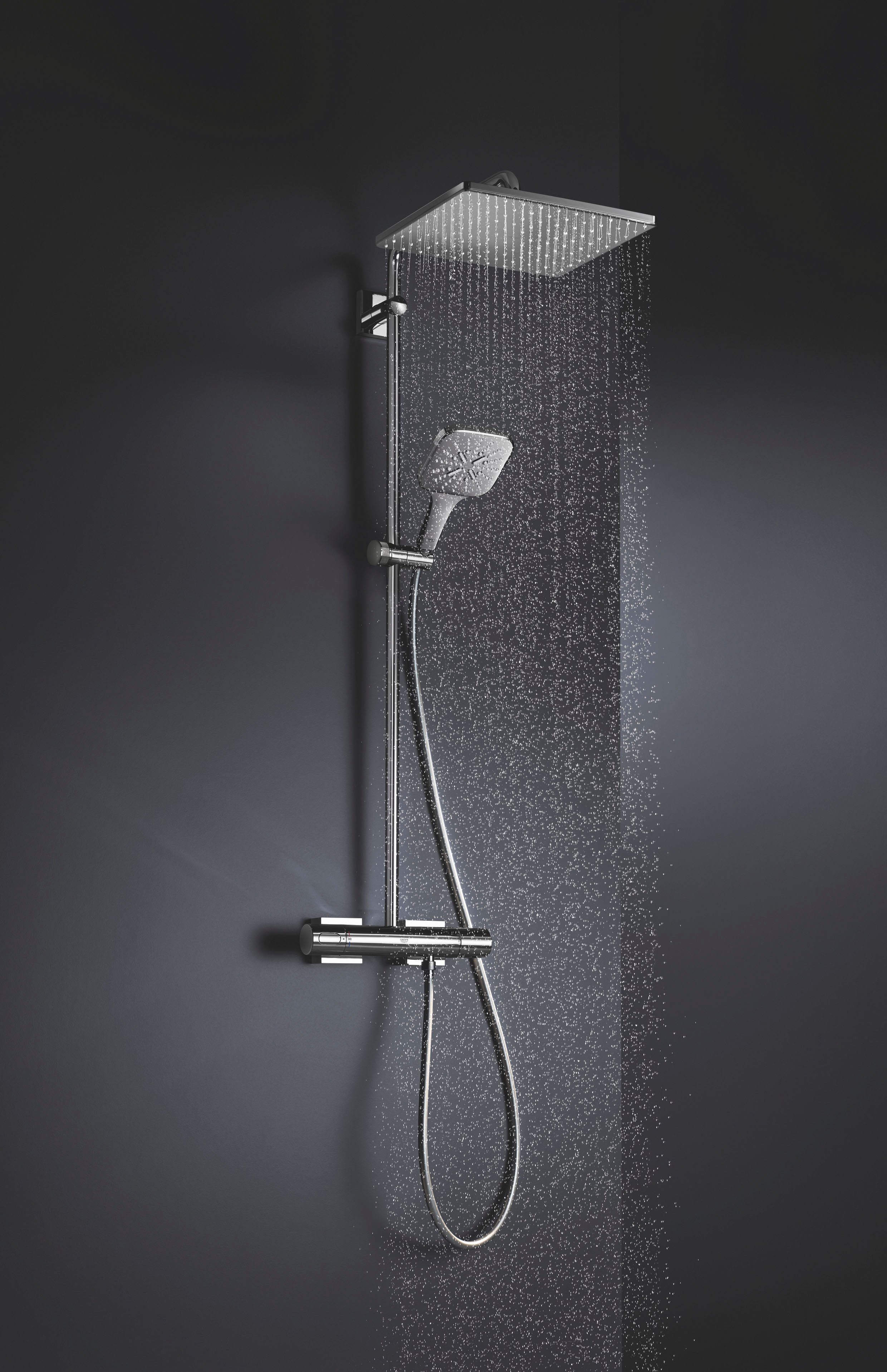 Grohe Duschsystem Höhe Wassersparfunktion mit Rainshower 3 Packung, 111,8 Smart Active, Strahlart(en), cm