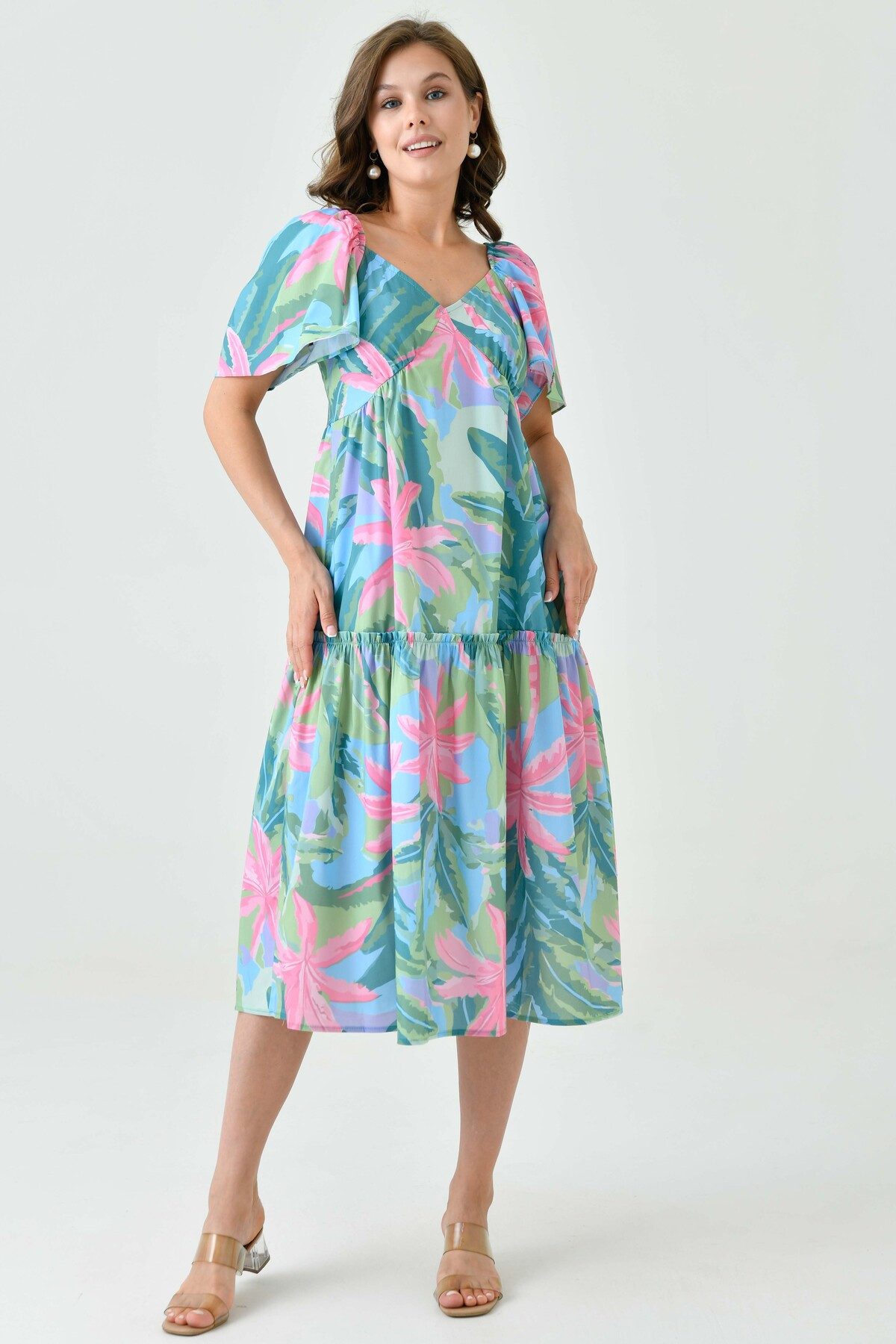 Abendkleid Ausgestelltes Midikleid mit V-Ausschnitt
