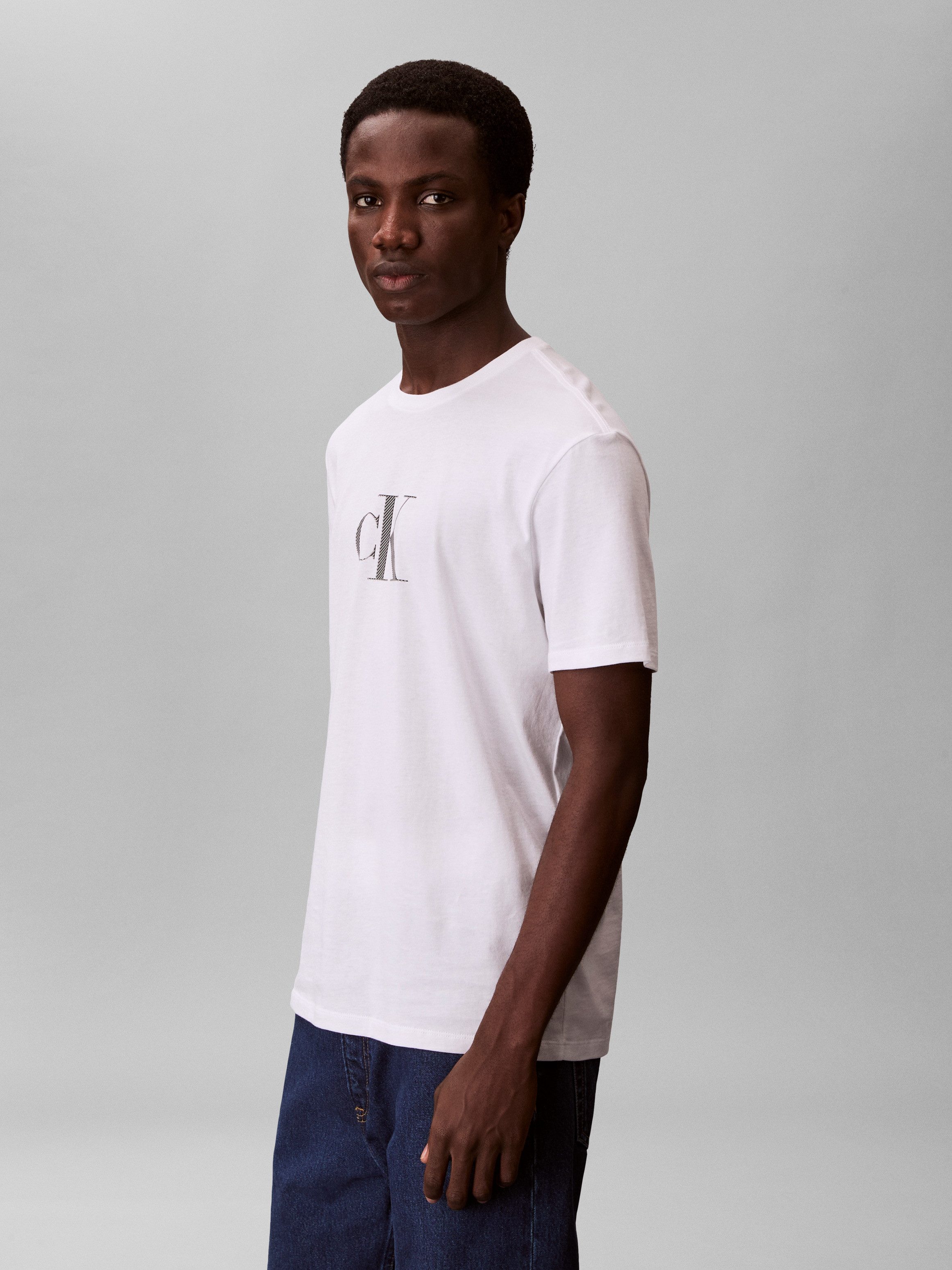 Calvin Klein Jeans T-Shirt SS 30S DISTRESS MONOGRAM GRAPHIC Regular fit mit Logodruck – Bild 3 von 5