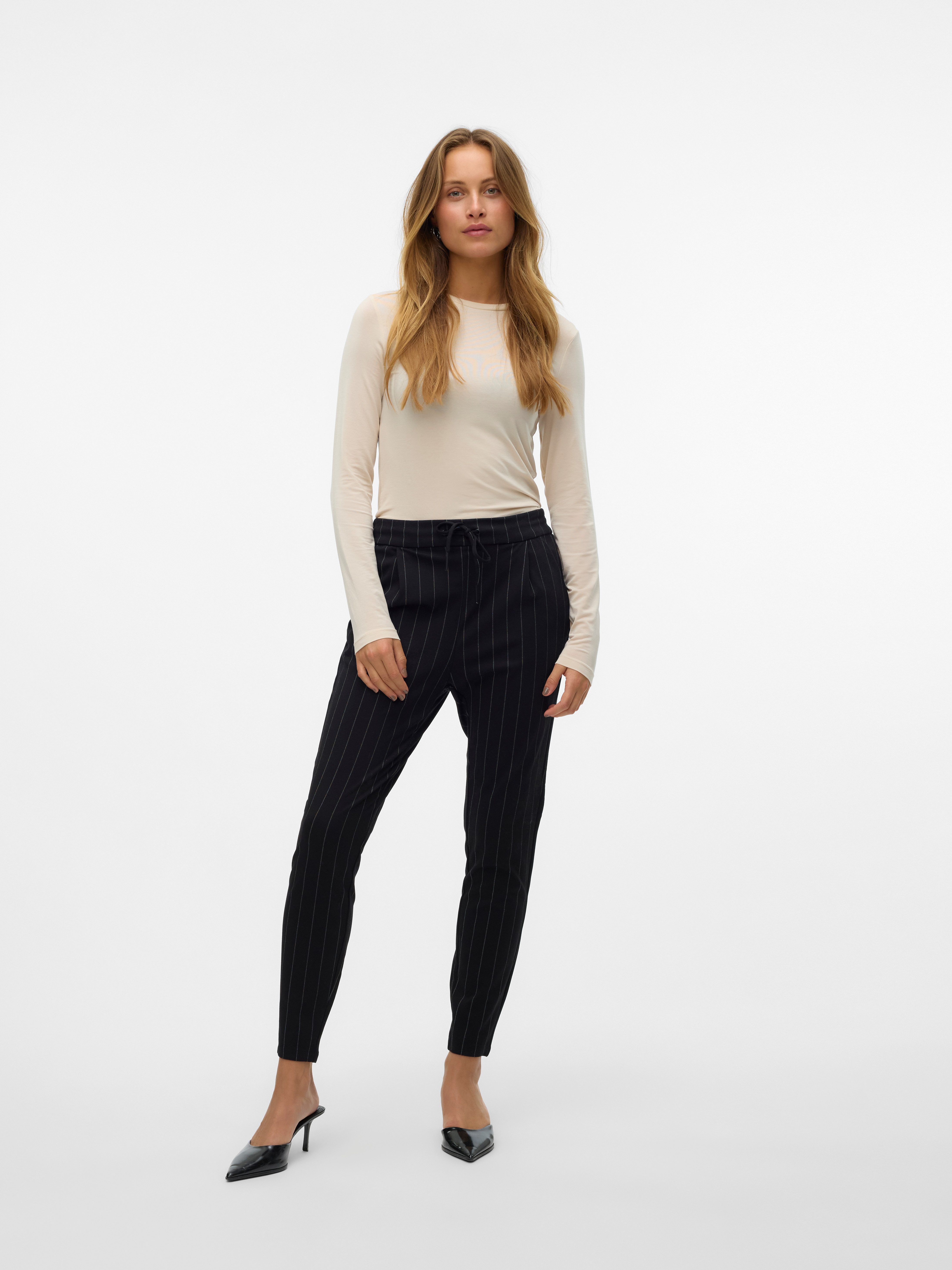 Vero Moda Jogger Pants VMEVA MR LOOSE STRING PANT GA NOOS hinten mit elastischem Bündchen