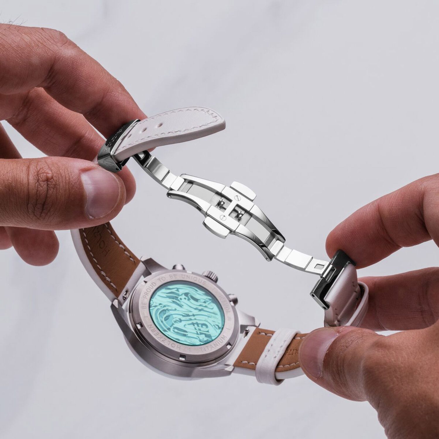 Holzkern Quarzuhr 9010631021818, Herrenuhr Titan Neverrest Howlith/Weiß