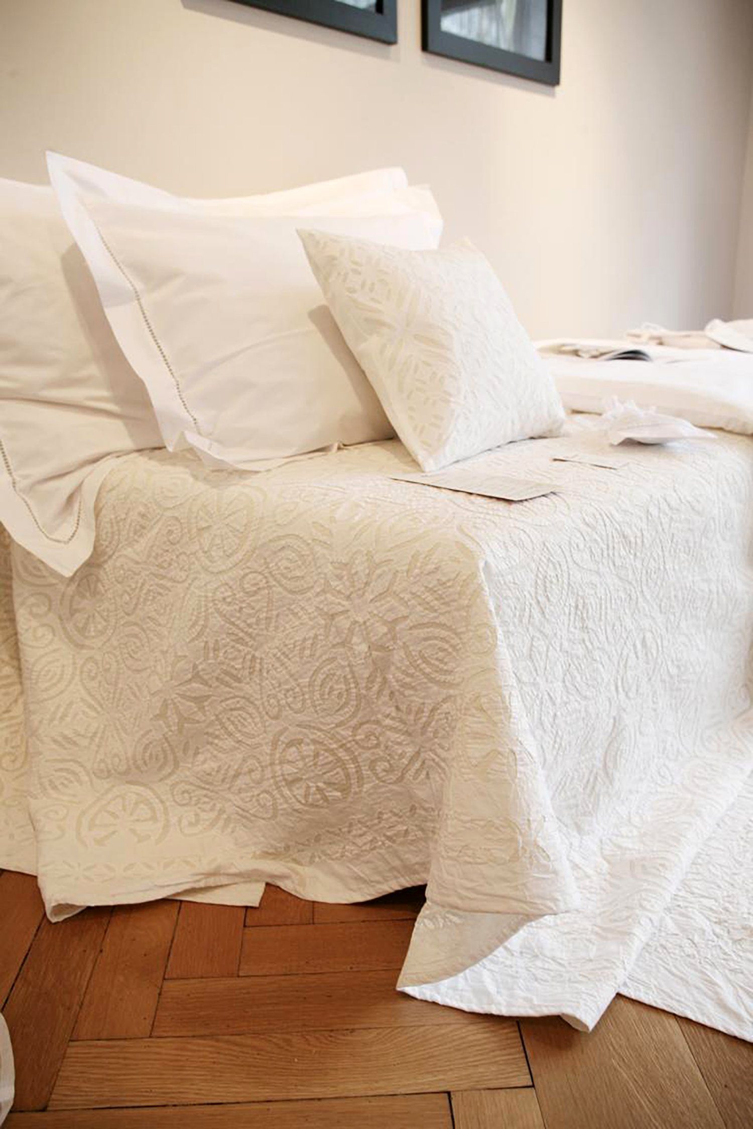 Indradanush Tagesdecke Tagesdecke Bettüberwurf Cutwork creme weiß, handgefe günstig online kaufen