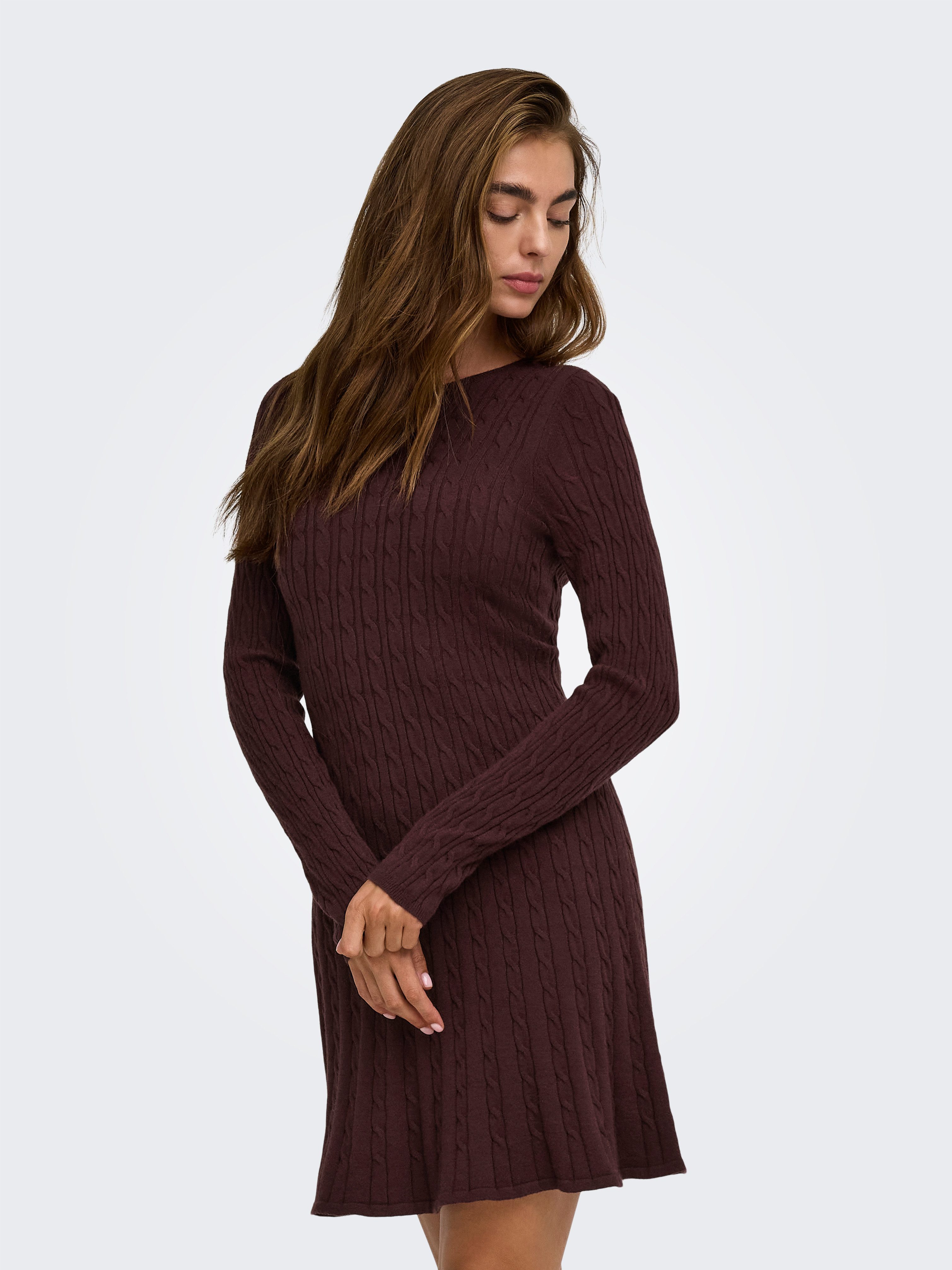 ONLY Strickkleid ONLIBI LS O-NECK CABLE DRESS CC KNT Viskosemischung, regular fit