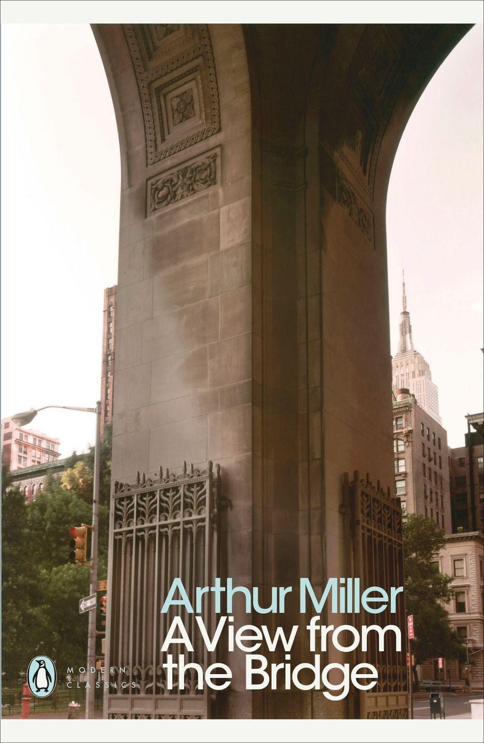 A View from the Bridge / Arthur Miller