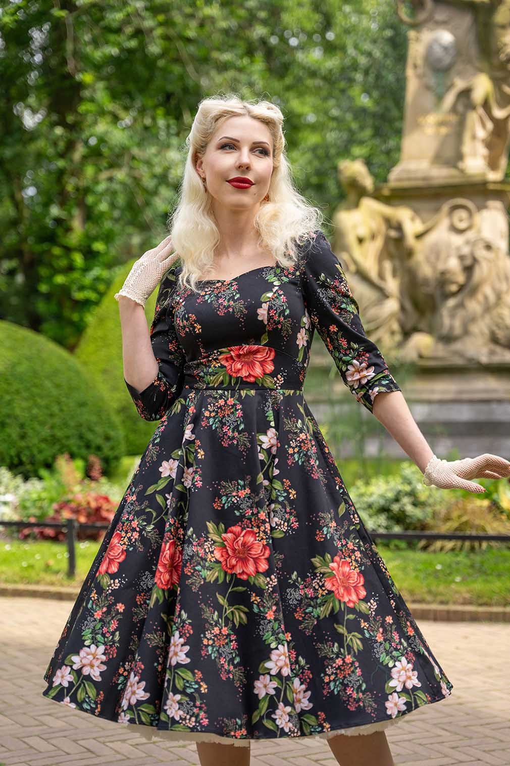 Hearts & Roses London A-Linien-Kleid Isla Floral Swing Dress Retro Vintage günstig online kaufen