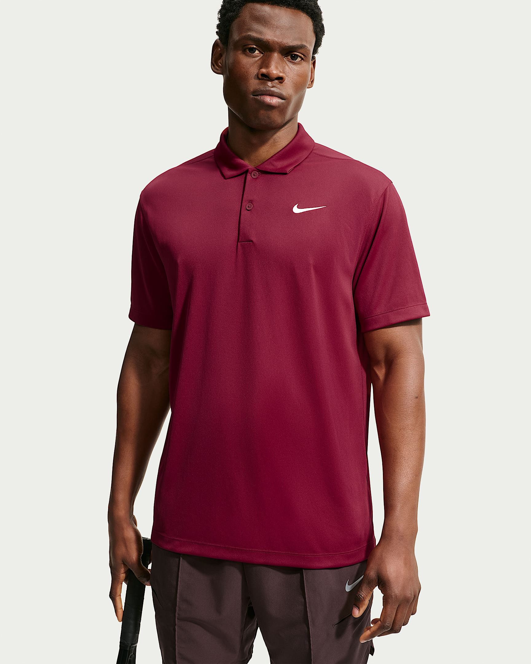 Nike Poloshirt NikeCourt Dri-FIT Men's Tennis Polo mit Polokragen, aus weichem Strickmaterial