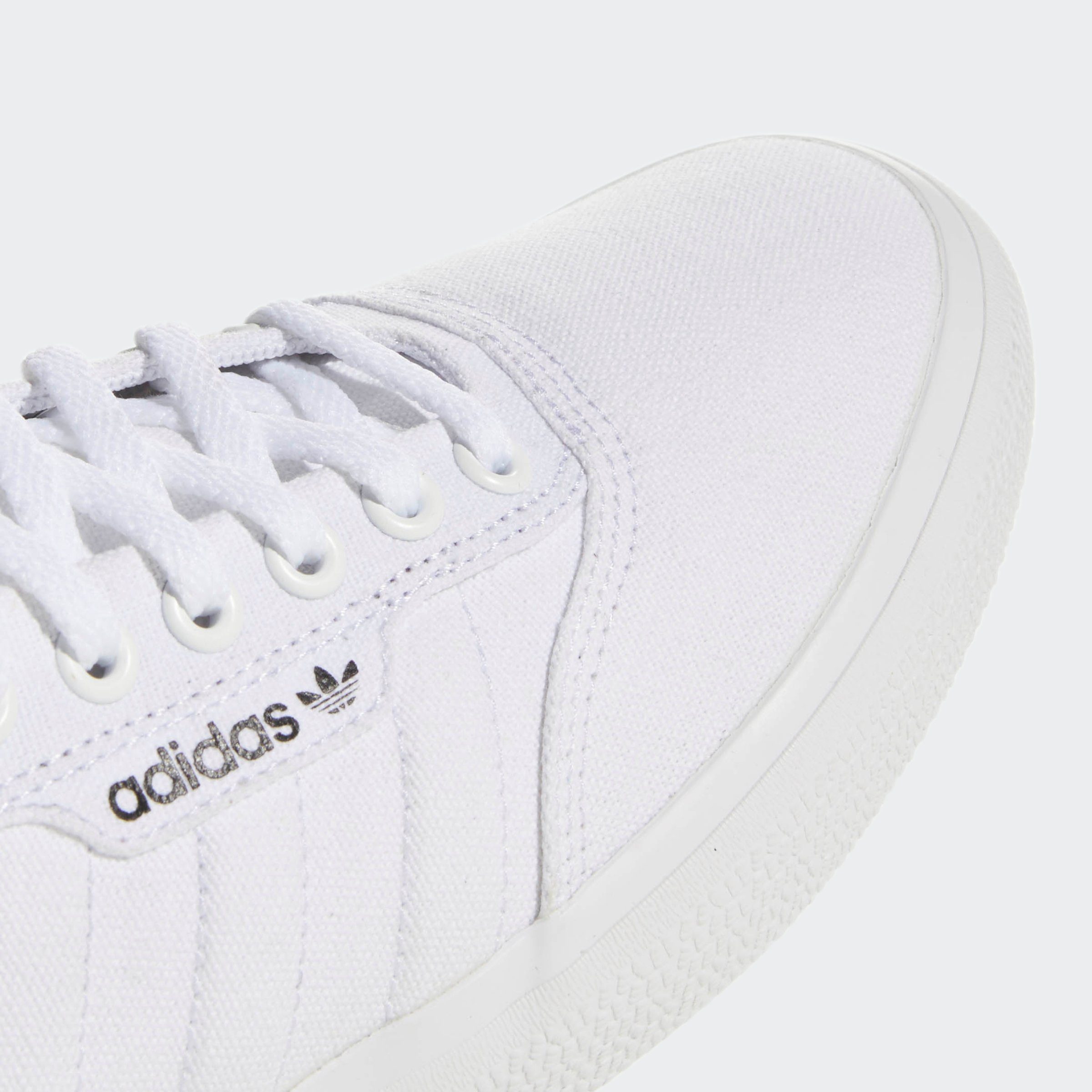 Sneaker White Originals Cloud 3MC / Cloud VULC / Metallic White adidas Gold