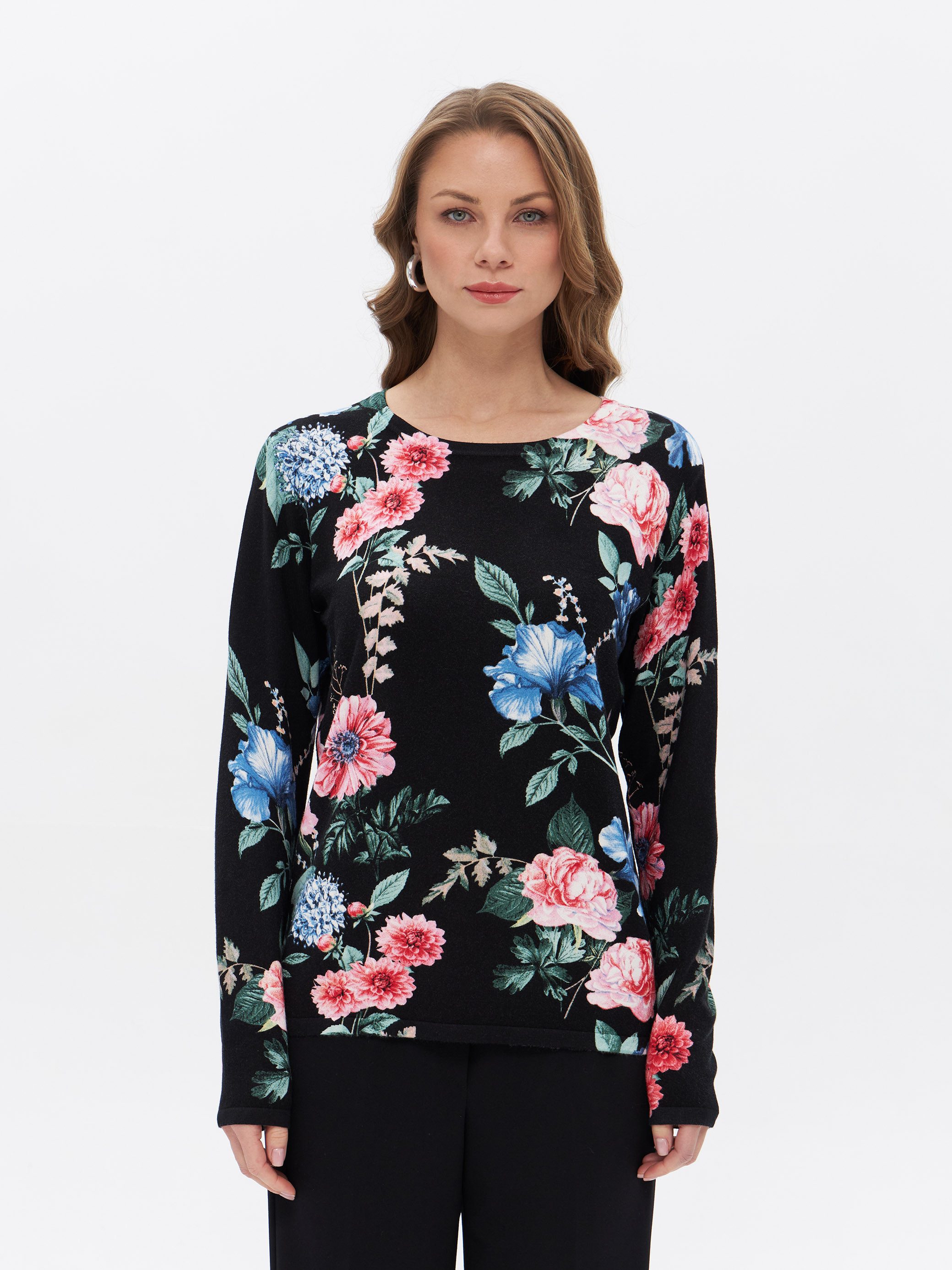 Passioni Rundhalspullover Rundhalspullover mit Blumenprint Allover-Blumenprint