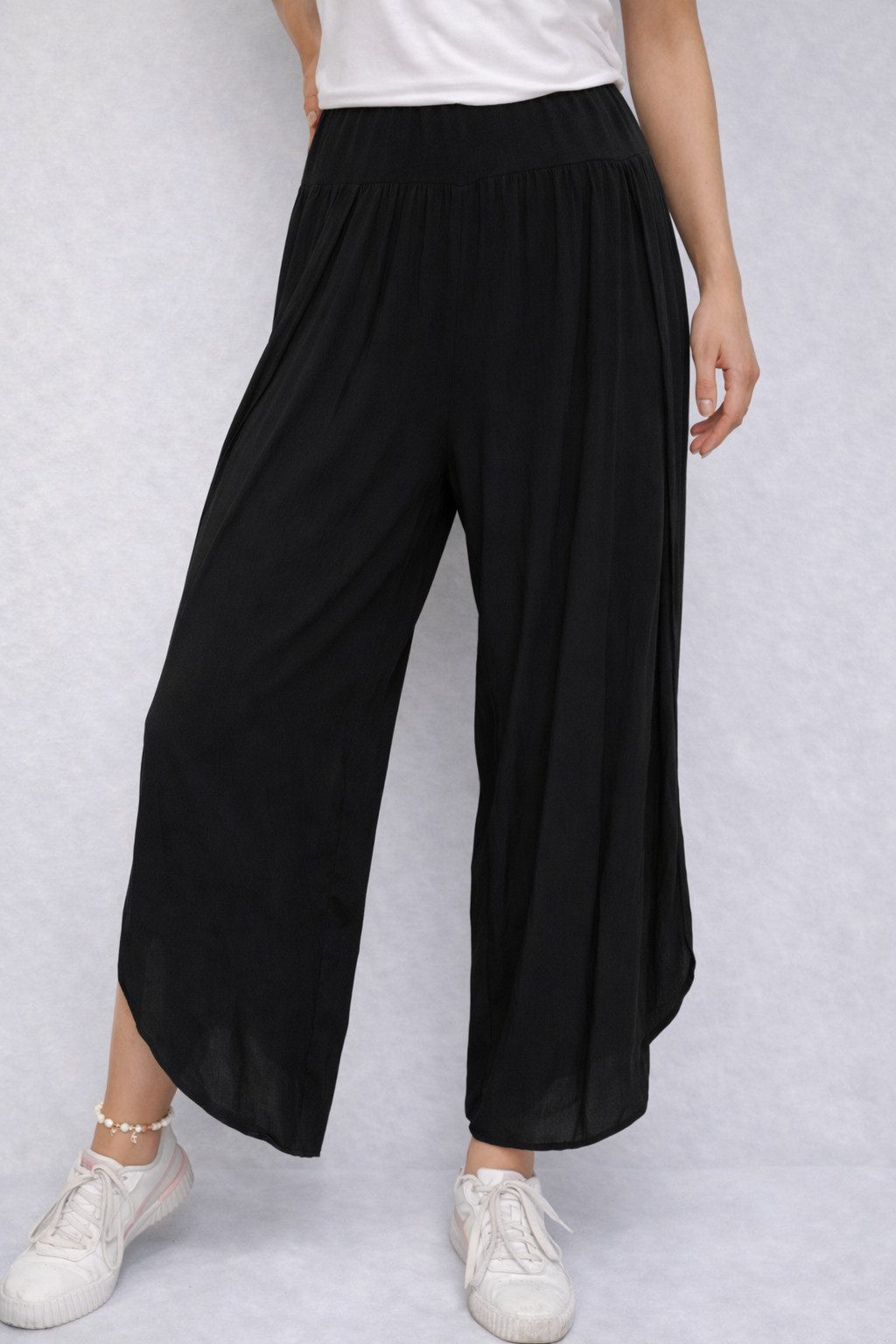ITALY VIBES Haremshose VITTORIA - Hose - luftige trendige Sommerhose - ONE SIZE passt hier Gr. XS - L
