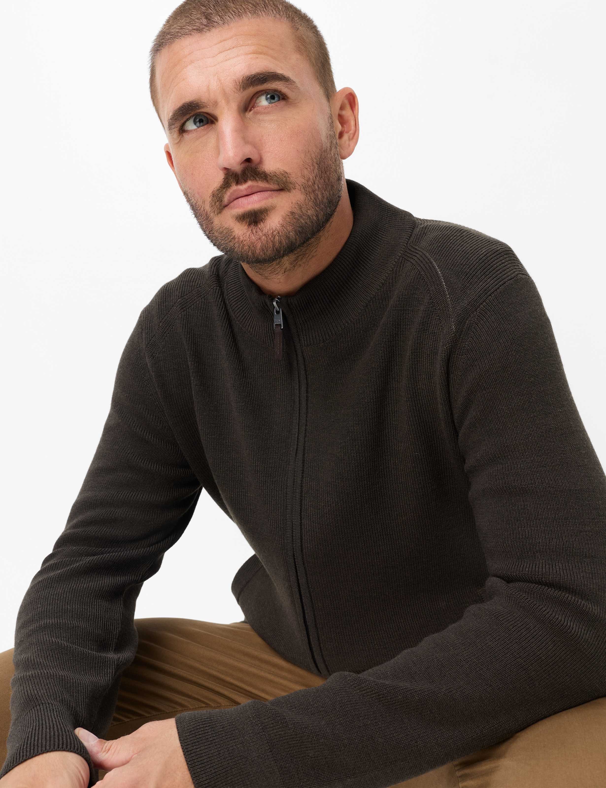 Brax Strickjacke Style JOHN Feel Good Sportive: Strickjacke im Woll-Baumwoll-Mix – Bild 3 von 5