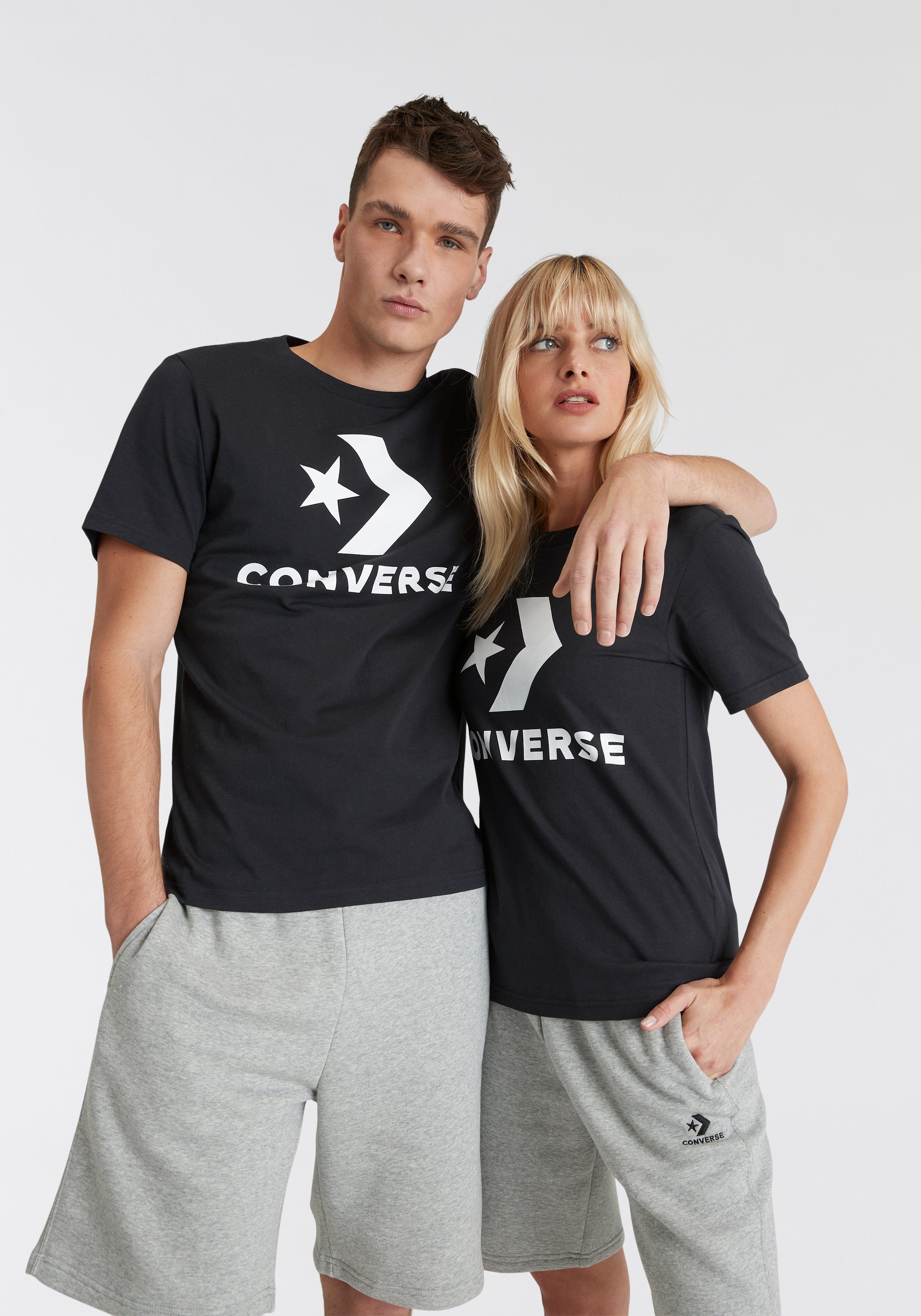 Converse T-Shirt Unisex GO-TO STAR CHEVRON LOGO STANDARD-FIT mit Rundhalsausschnitt, aus Baumwolle