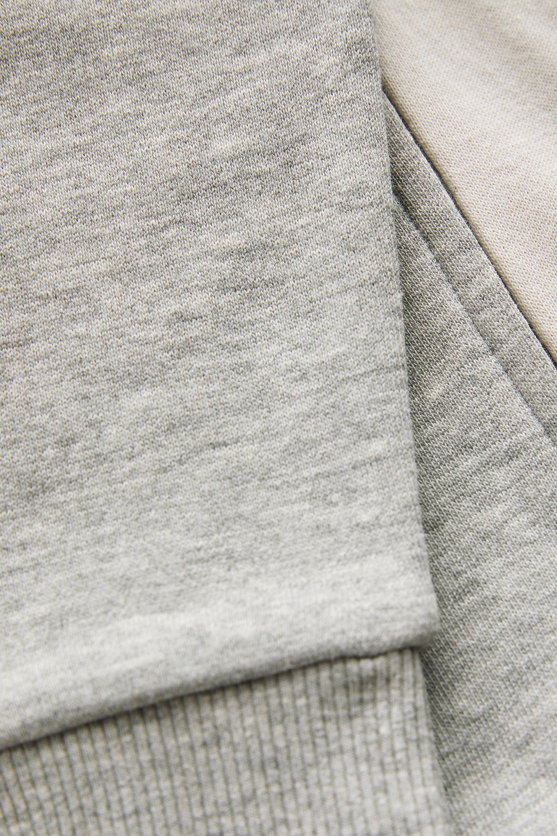 Next Kapuzensweatshirt Kapuzensweatshirt Grey/Black Blockfarben in (1-tlg)