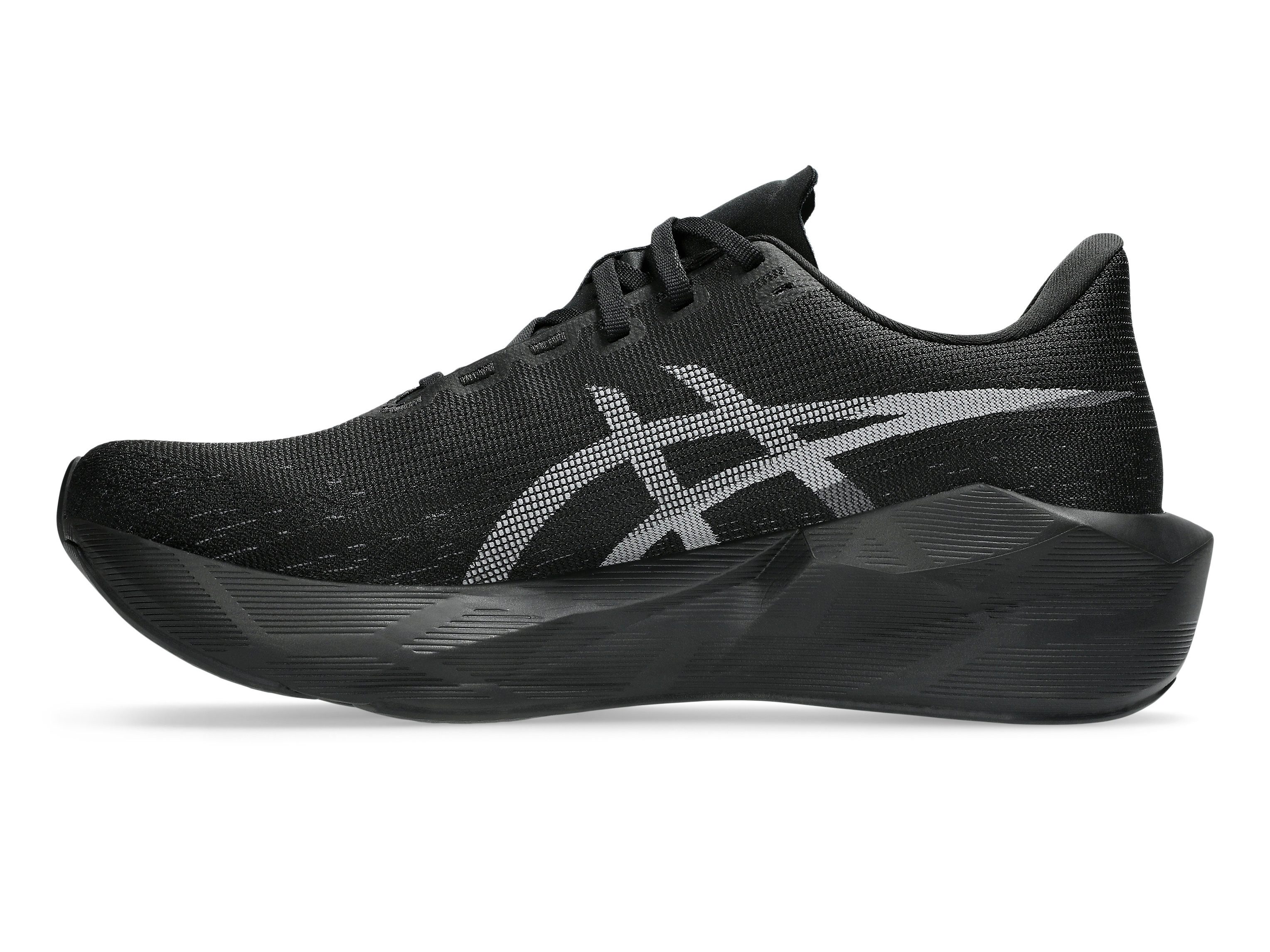 Asics NOVABLAST 6 Laufschuh