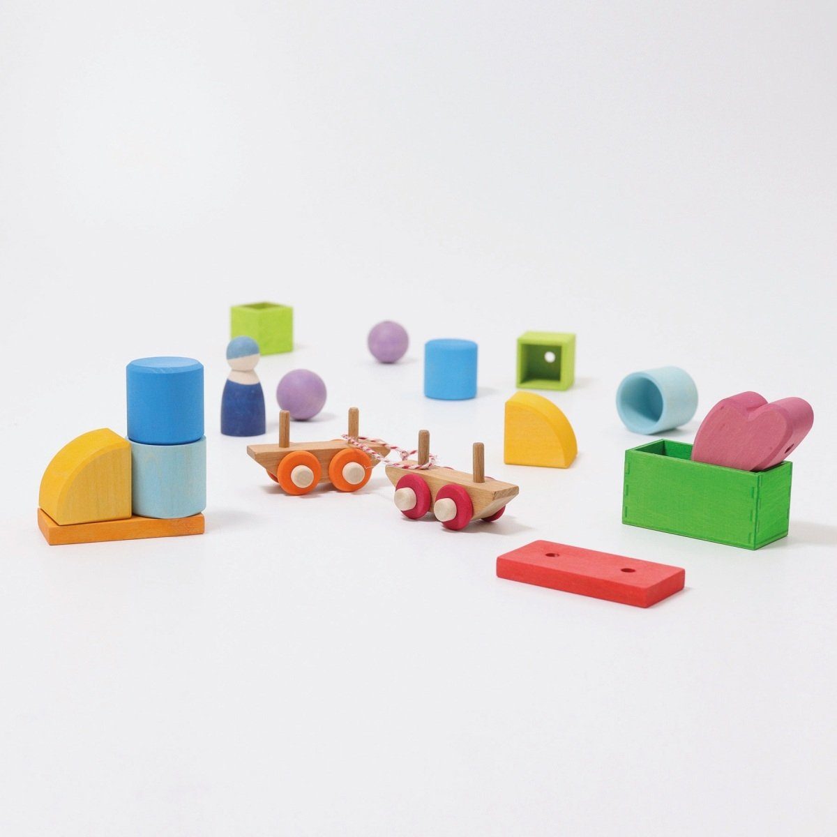 GRIMM´S Spiel und Holz Design Bauspiel kleiner bunter Holzzug aus 17 Teilen Spielbausteine