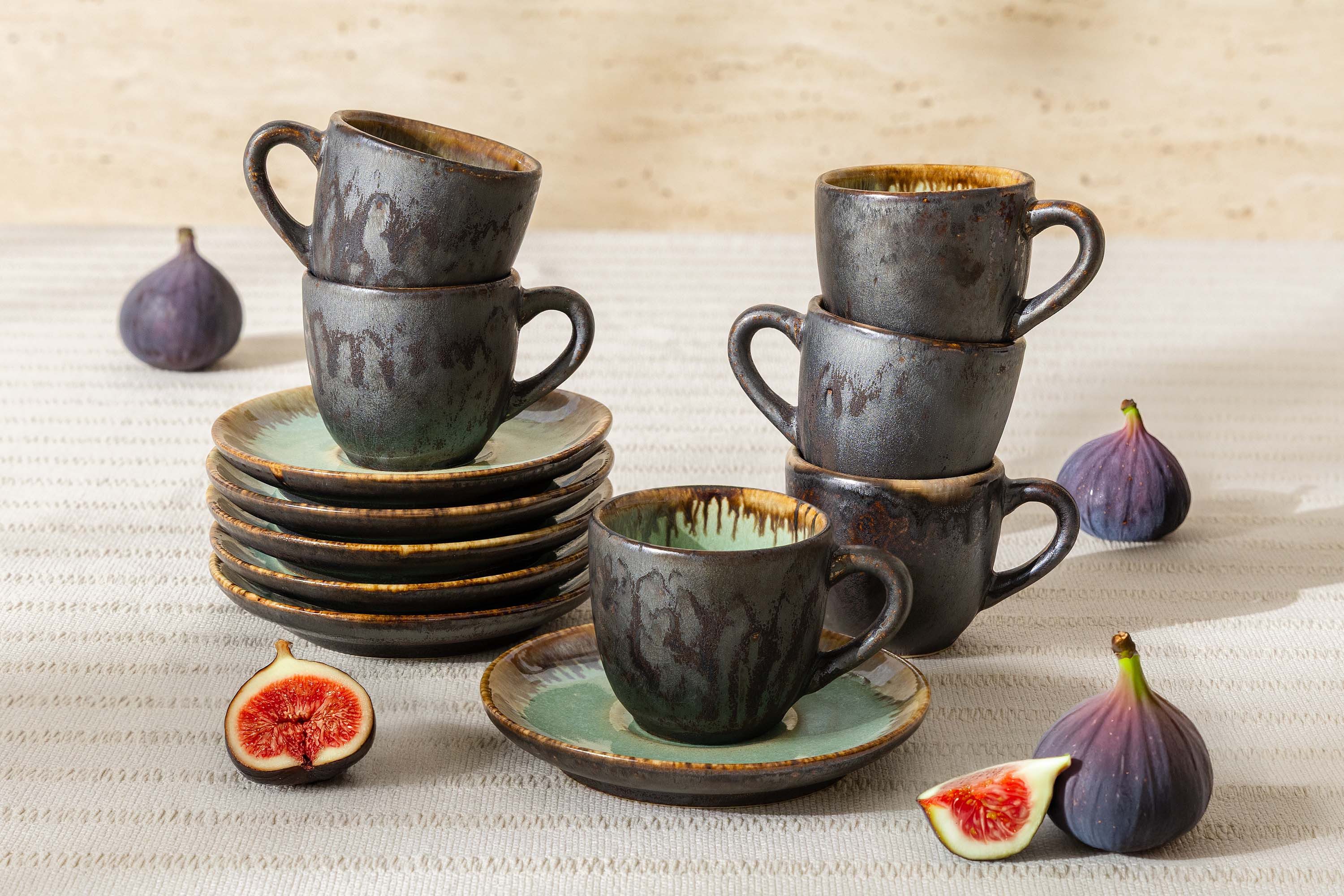 KONSIMO® Kaffeeservice PRIMA Espressotassen-Set, handgefertigt, Premiumqualität aus EU (12-tlg), 6 Personen, Keramik, hochwertige Kunstproduktion, organische Form, spülmaschinengeeignet