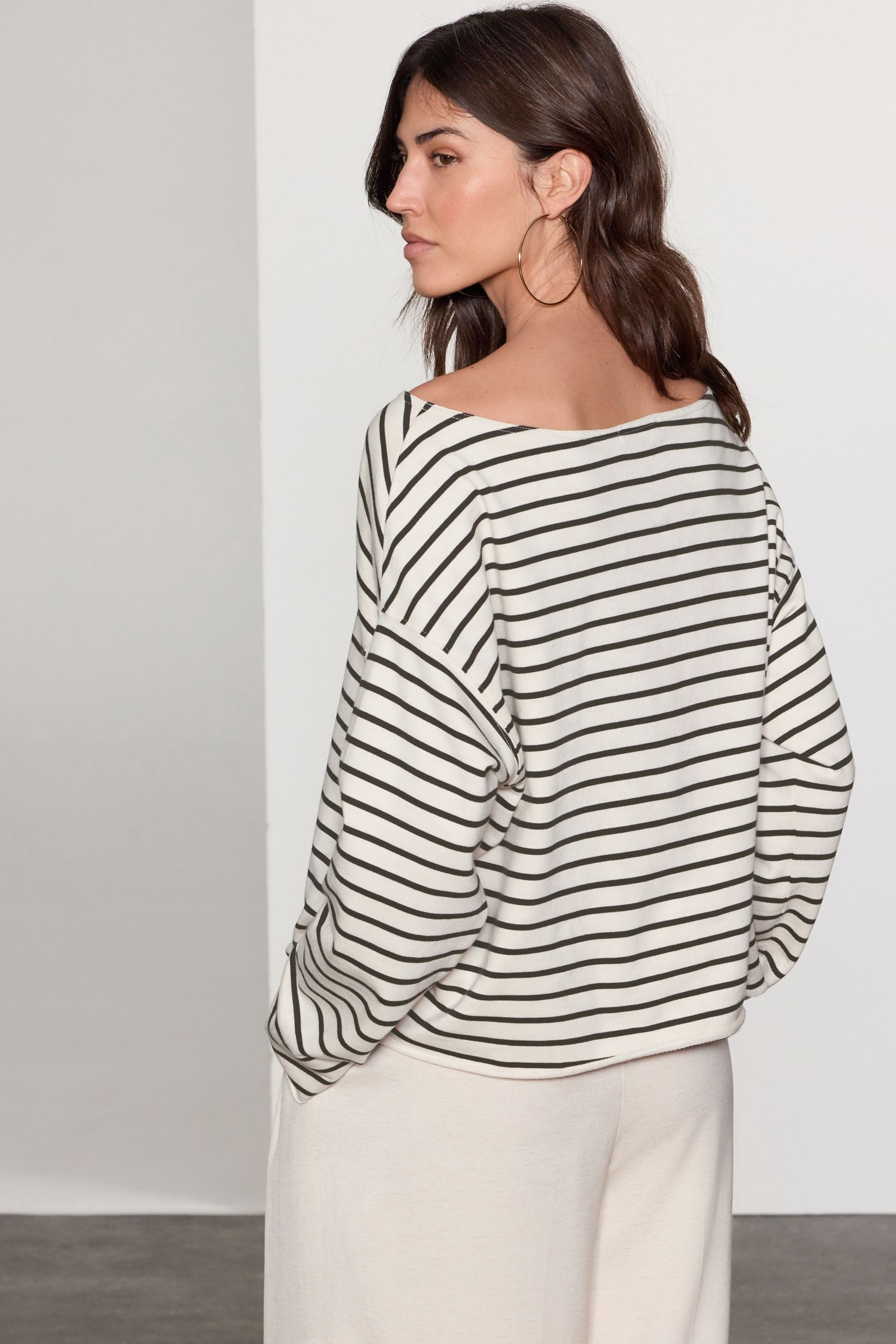 Next Sweater Sweat-Oberteil, lässiger Hals- und günstig online kaufen