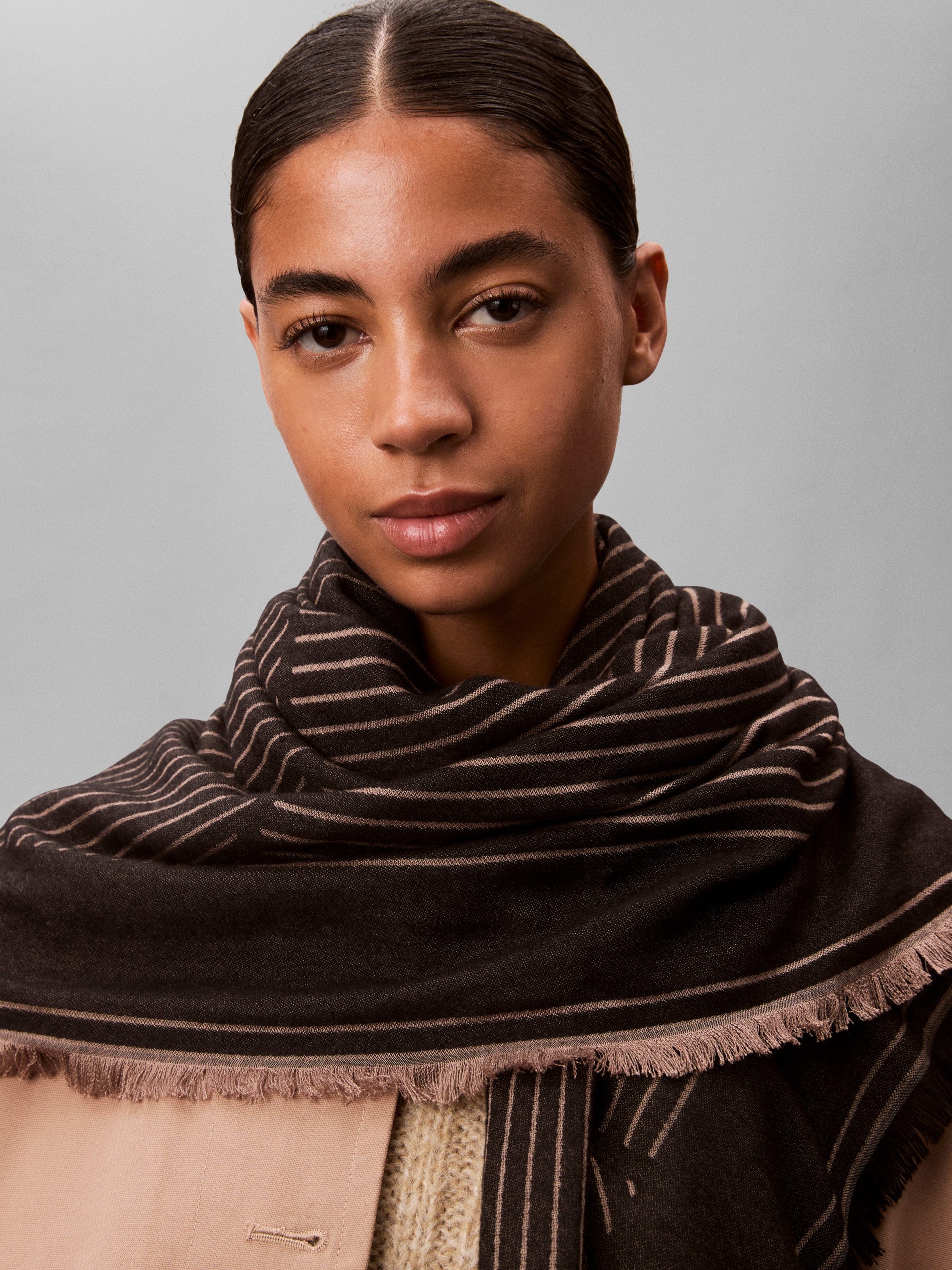 Calvin Klein Modetuch, Regular fit