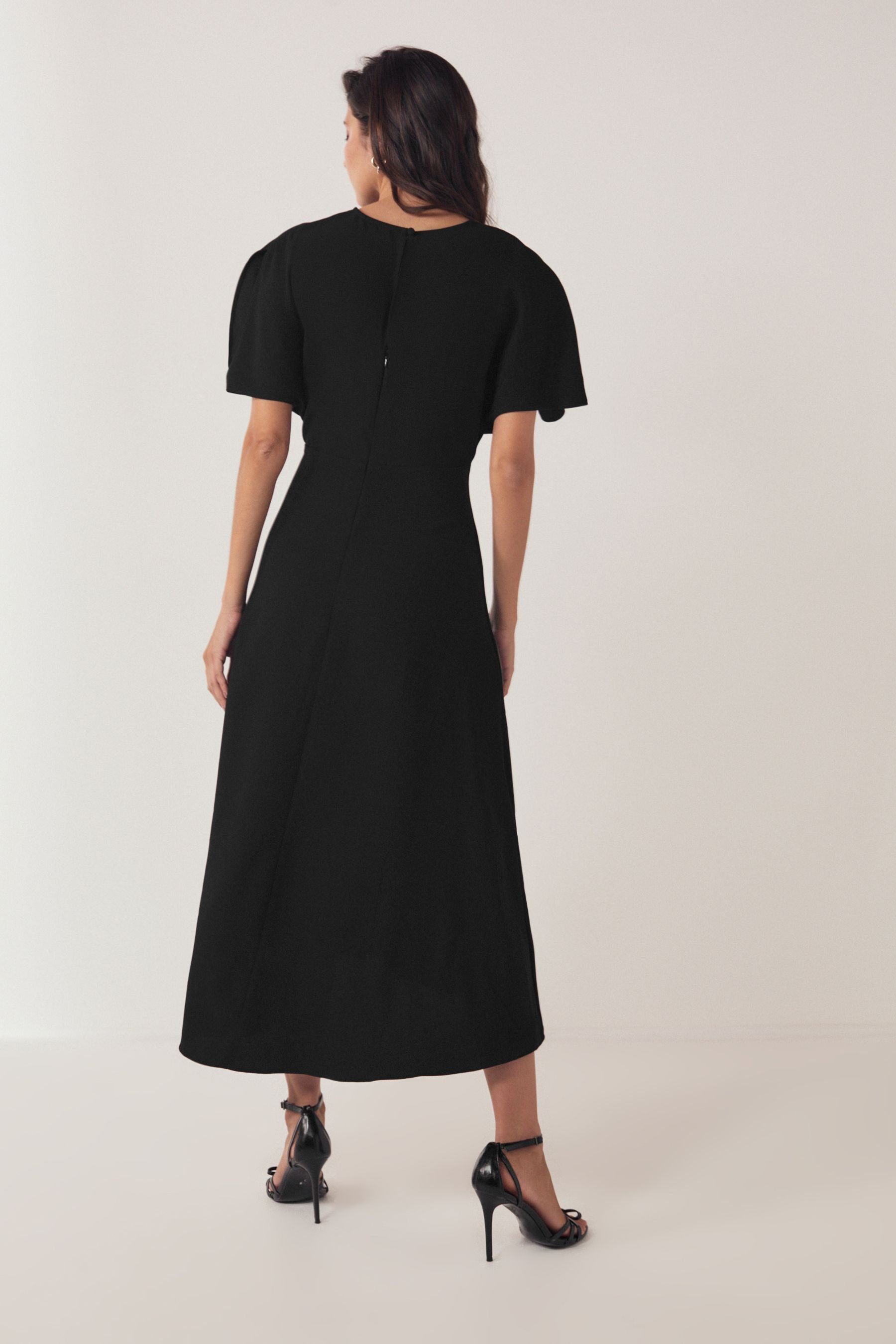 Next Midikleid Kurzärmeliges gerüschtes Midikleid (1-tlg) günstig online kaufen