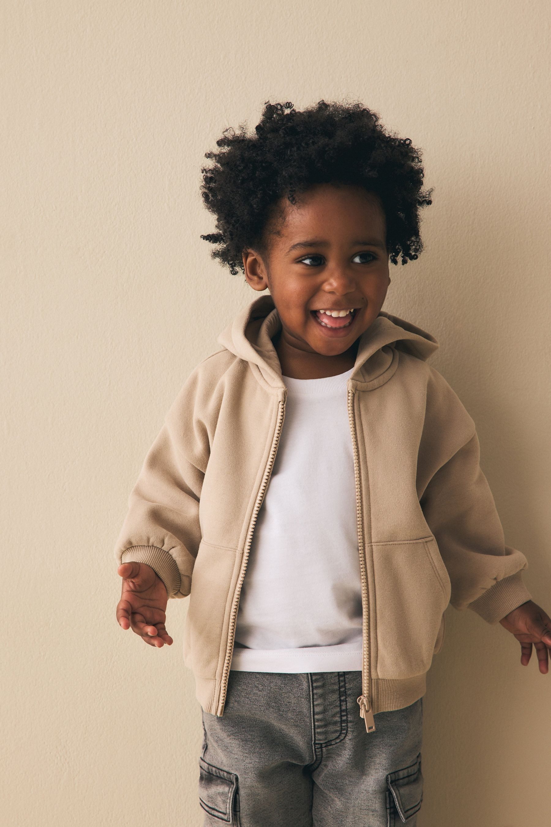 Next Hoodie Kapuzenjacke mit durchgehendem Reißverschluss (1-tlg)