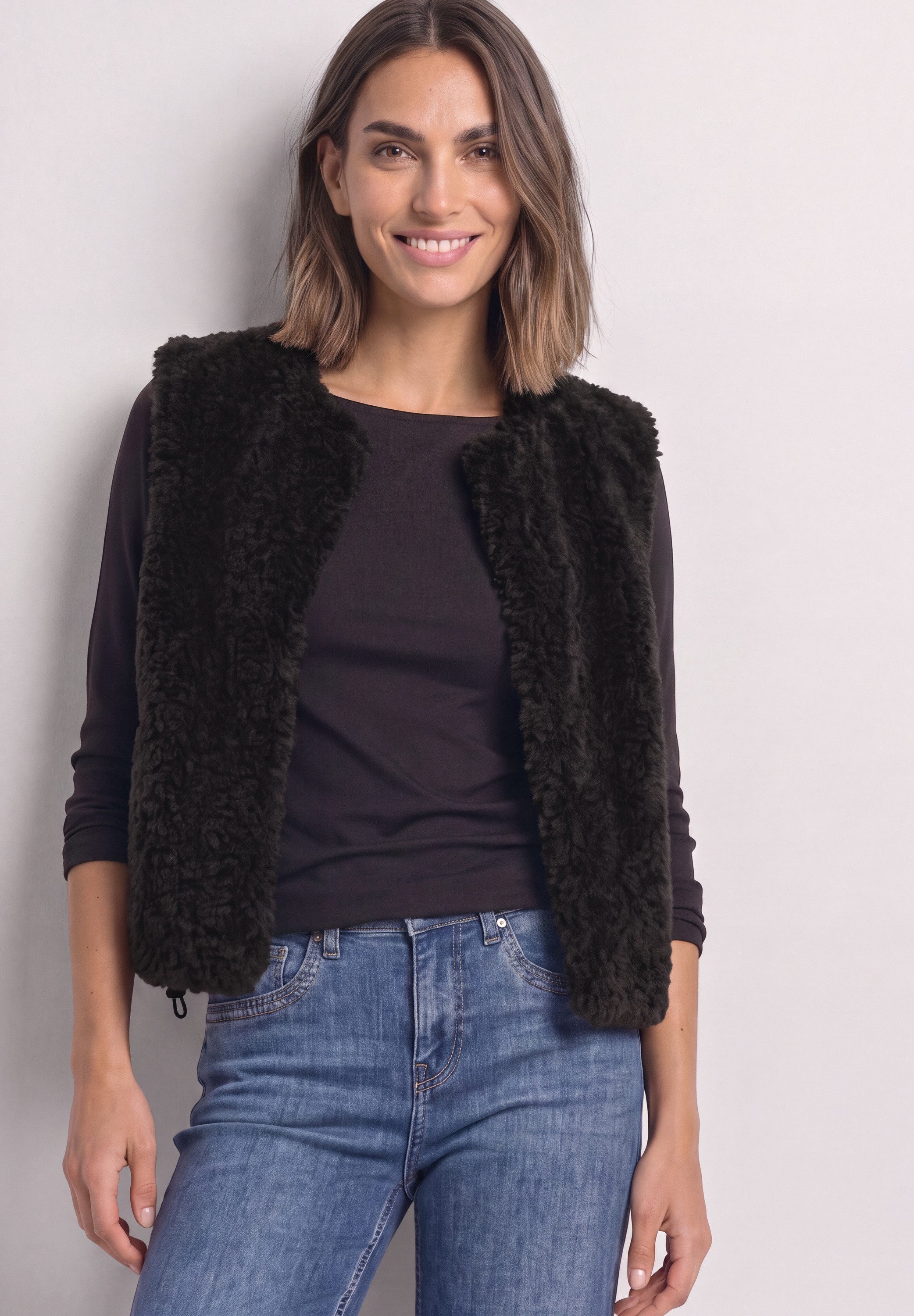 STREET ONE Fellweste Fake Fur Weste mit Taschen und Zipper / Ohne Verschluss