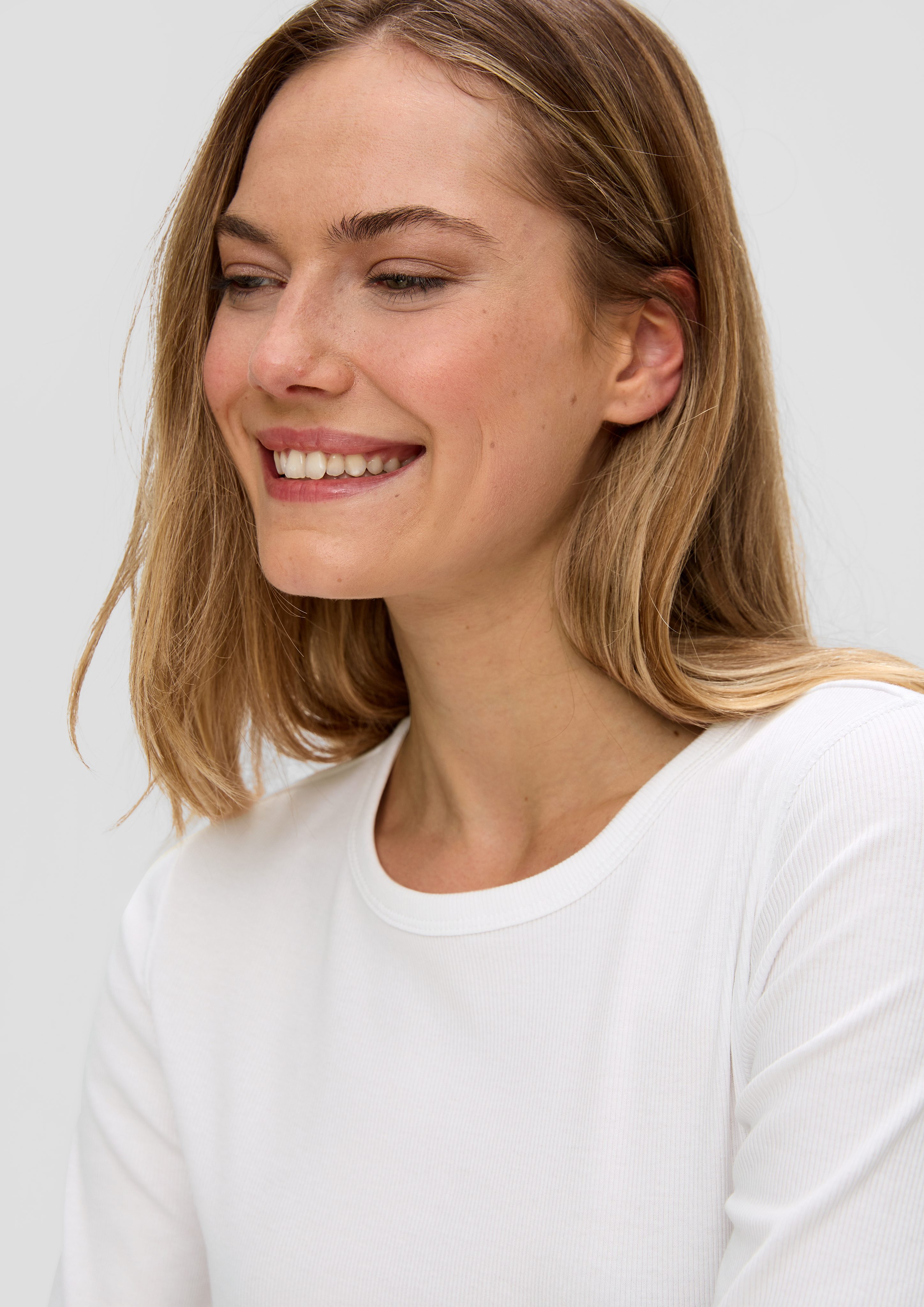 s.Oliver Kurzarmshirt Geripptes T-Shirt im Slim günstig online kaufen