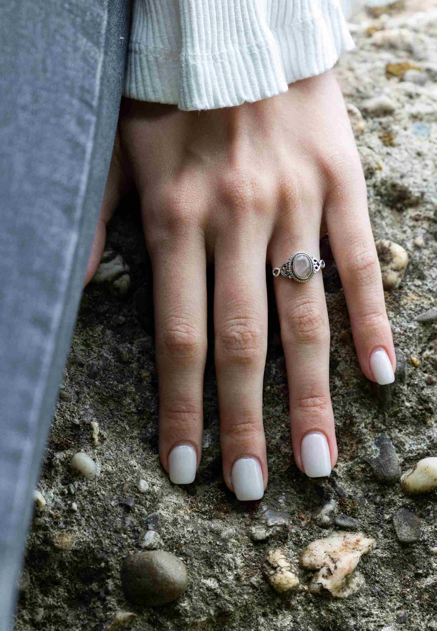 mantraroma Silberring BAGHIMI oval aus 925 Silber mit Rosenquarz (Ring mit günstig online kaufen