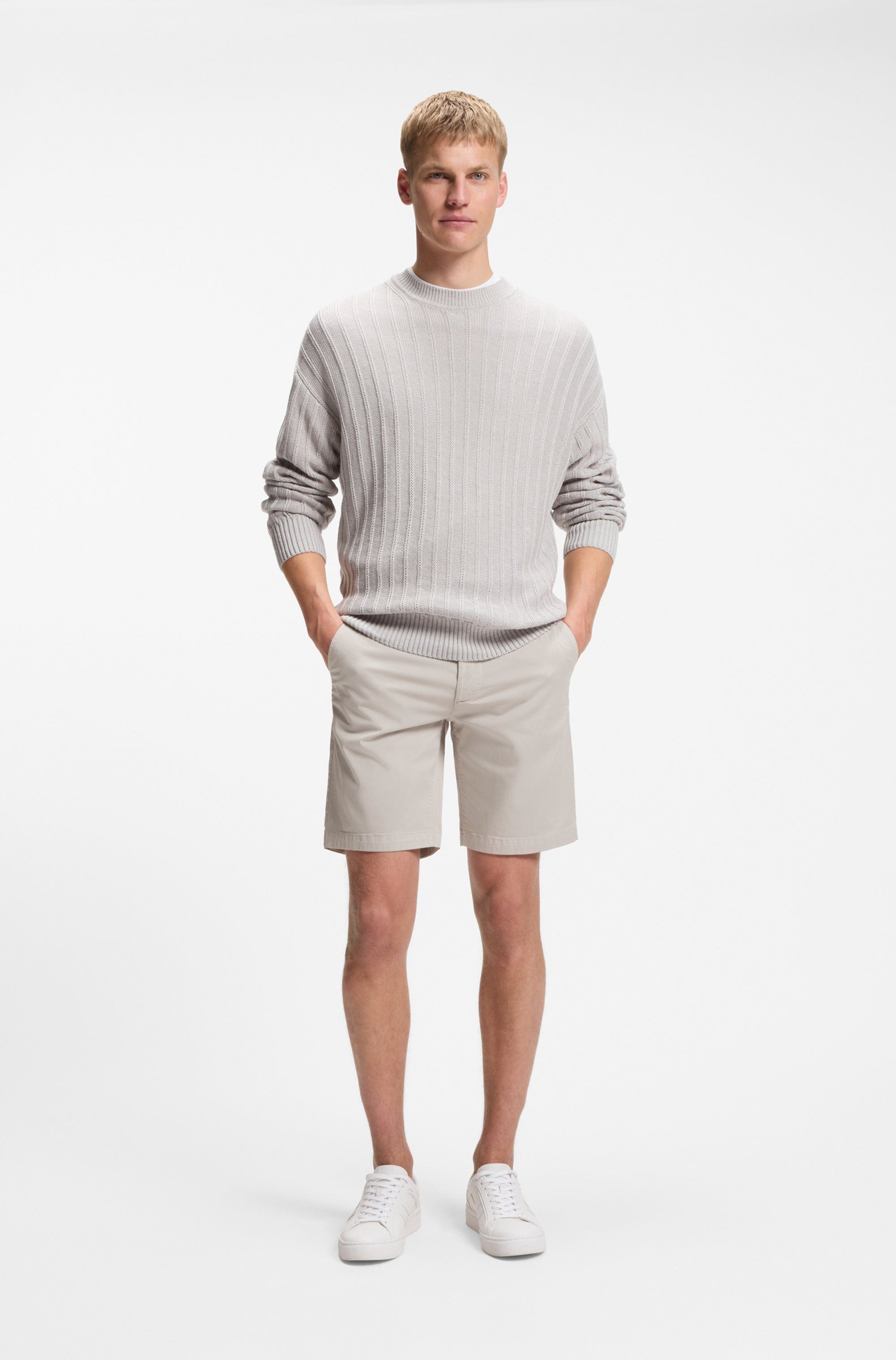 BOSS ORANGE Chinoshorts slim Shorts in moderner Passform