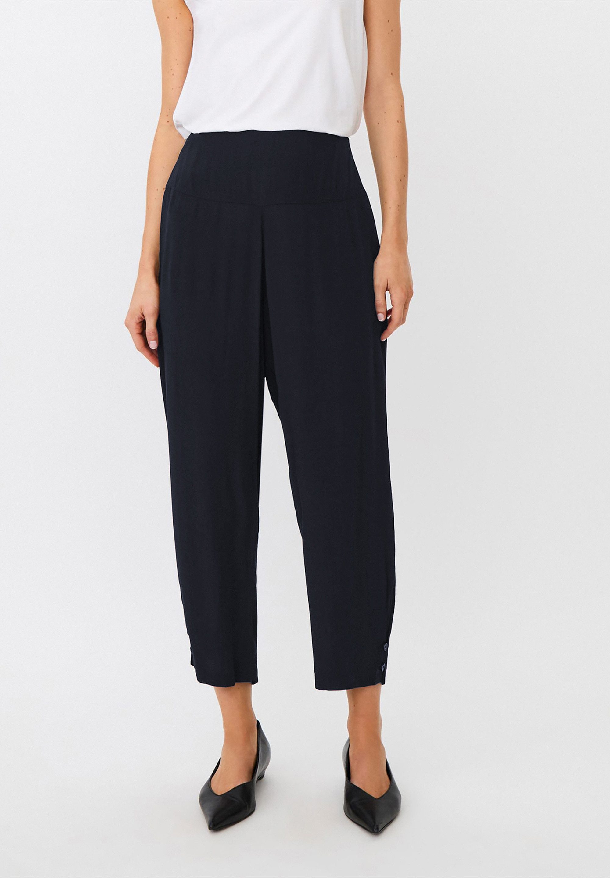 Masai Stoffhose MaPenna Smok-Elastik in der Taille