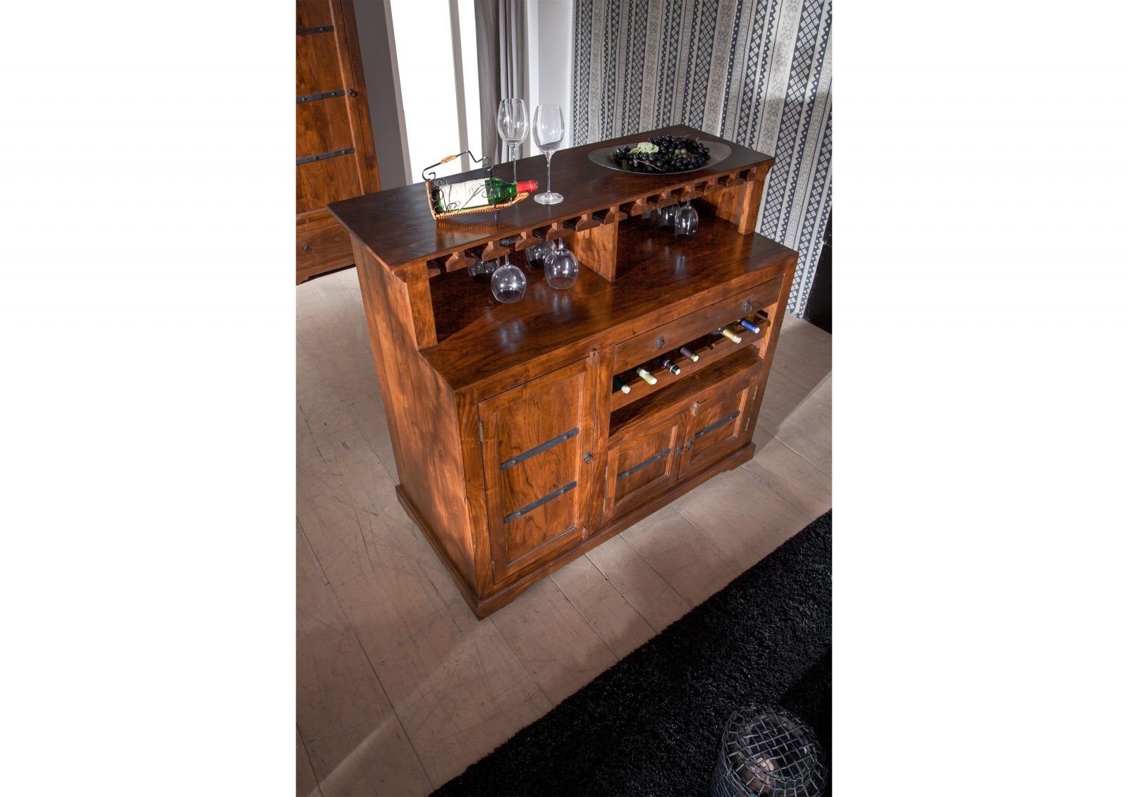 Massivmoebel24 Barschrank OXFORD (Bar Akazie 140x66x125 honig lackiert OXFORD #0903) Bar Akazie 140x66x125 honig lackiert OXFORD #0903