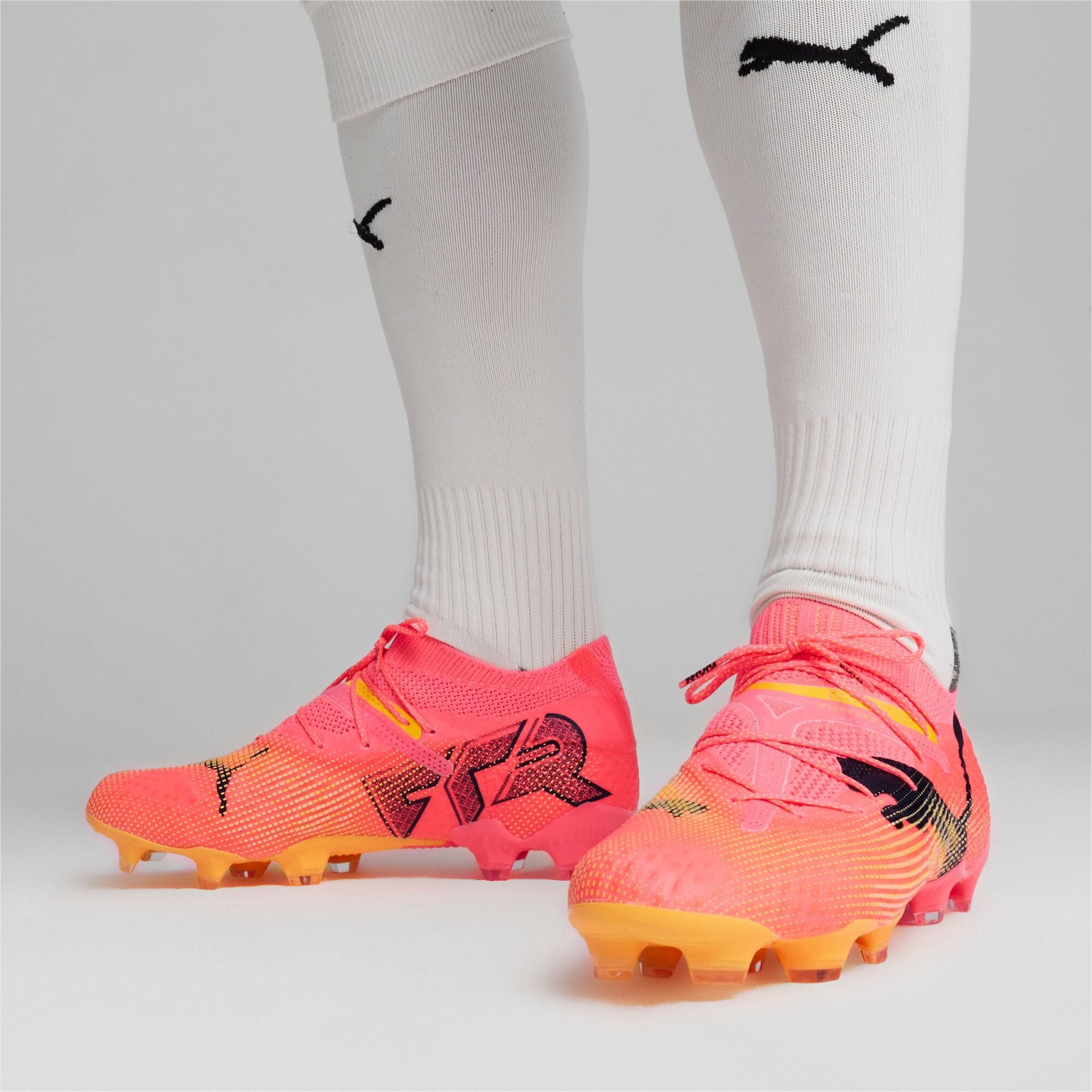 PUMA IP Future 7 Ultimate FG/AG, rosa Fußballschuh günstig online kaufen