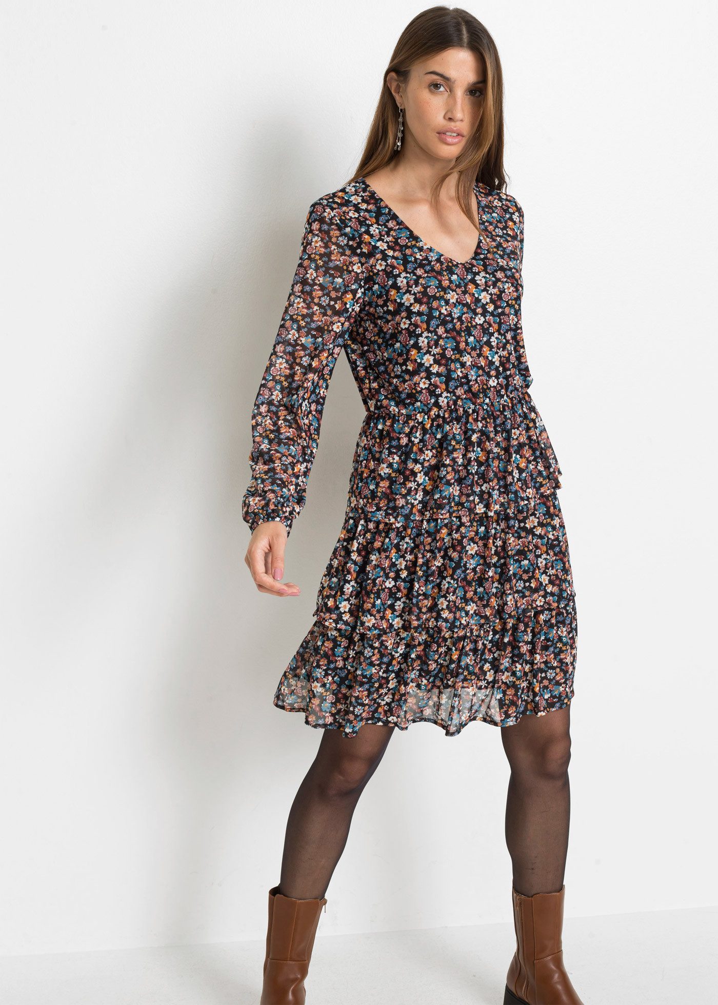 bonprix Minikleid für vielseitige Größen von 32/34 bis 48/50, mit Blumenmuster