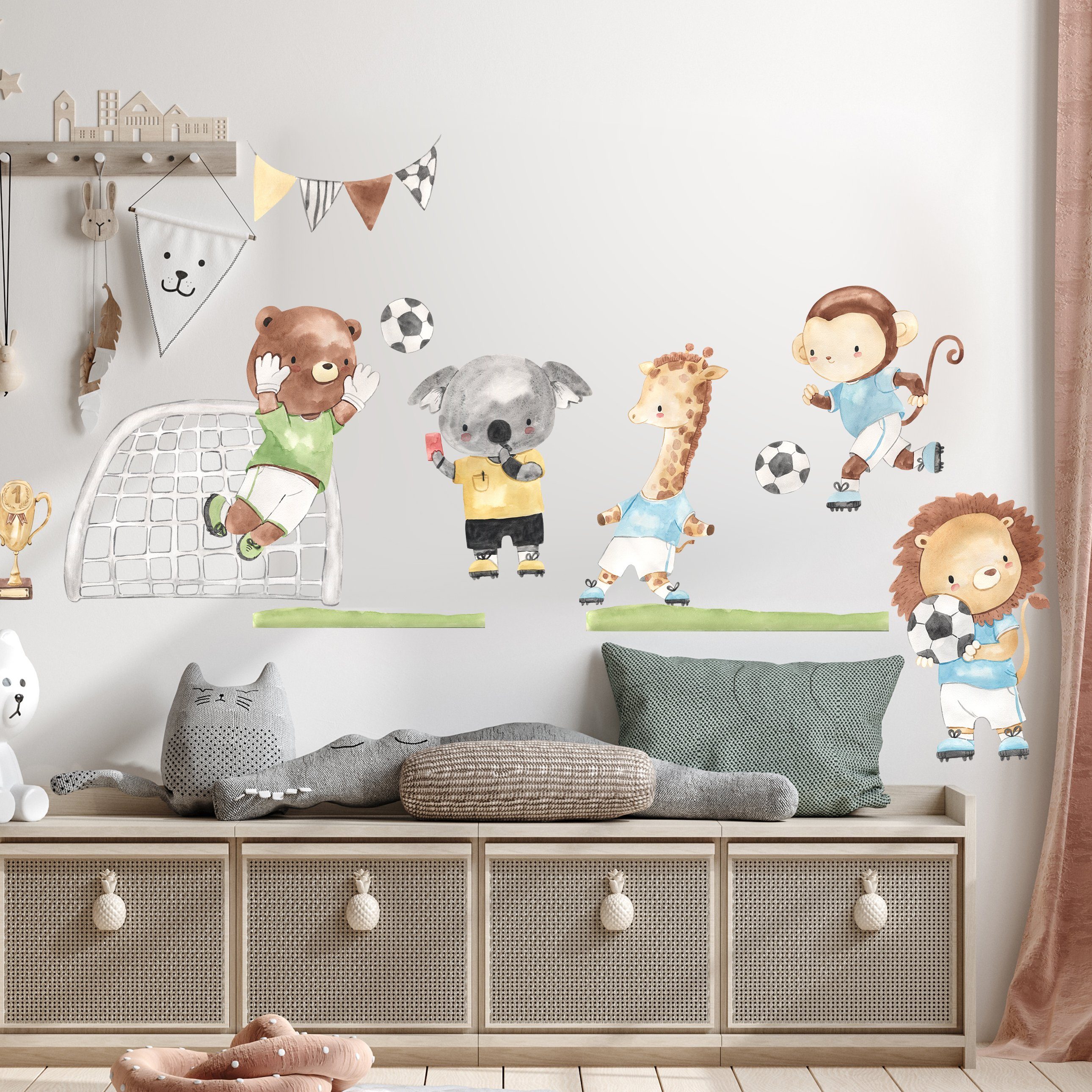 WANDKIND Wandtattoo Fußballtiere V407 Fußballfeld, wieder ablösbar günstig online kaufen