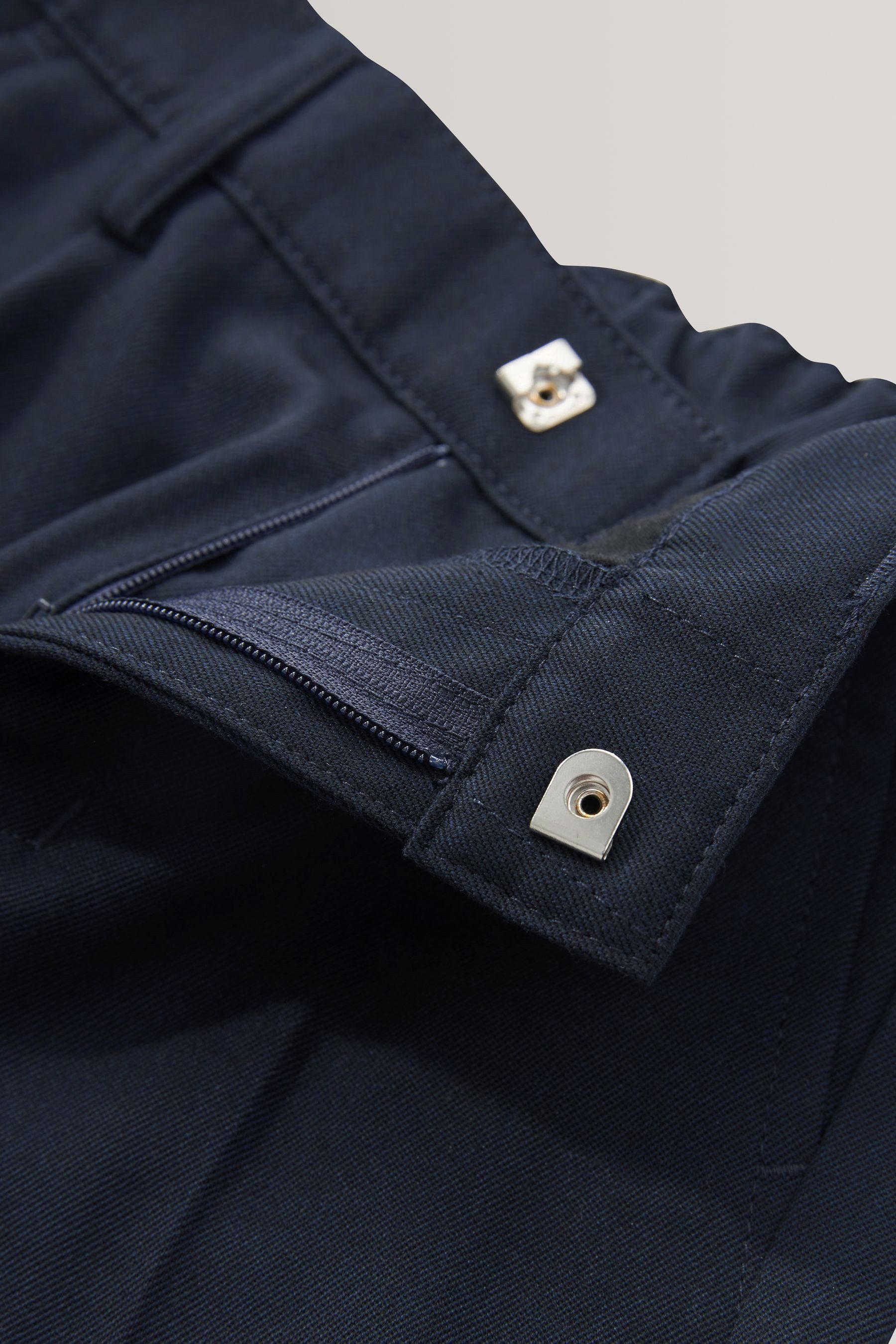 Next Stoffhose Schulhose mit Bügelfalte (1-tlg) – Bild 4 von 5