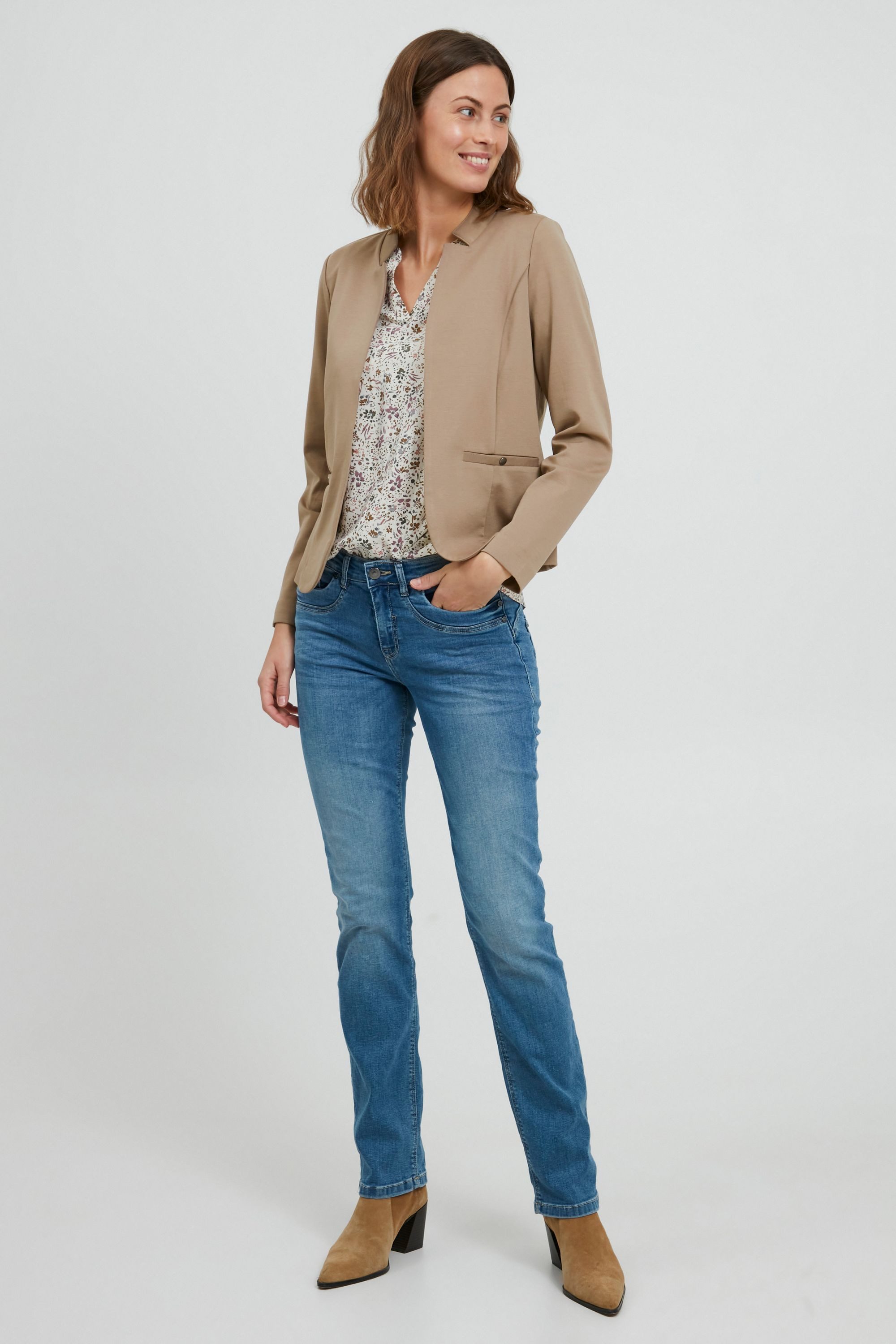 fransa Kurzjacke FRCEDILAN Blazer mit Druckknopftaschen günstig online kaufen