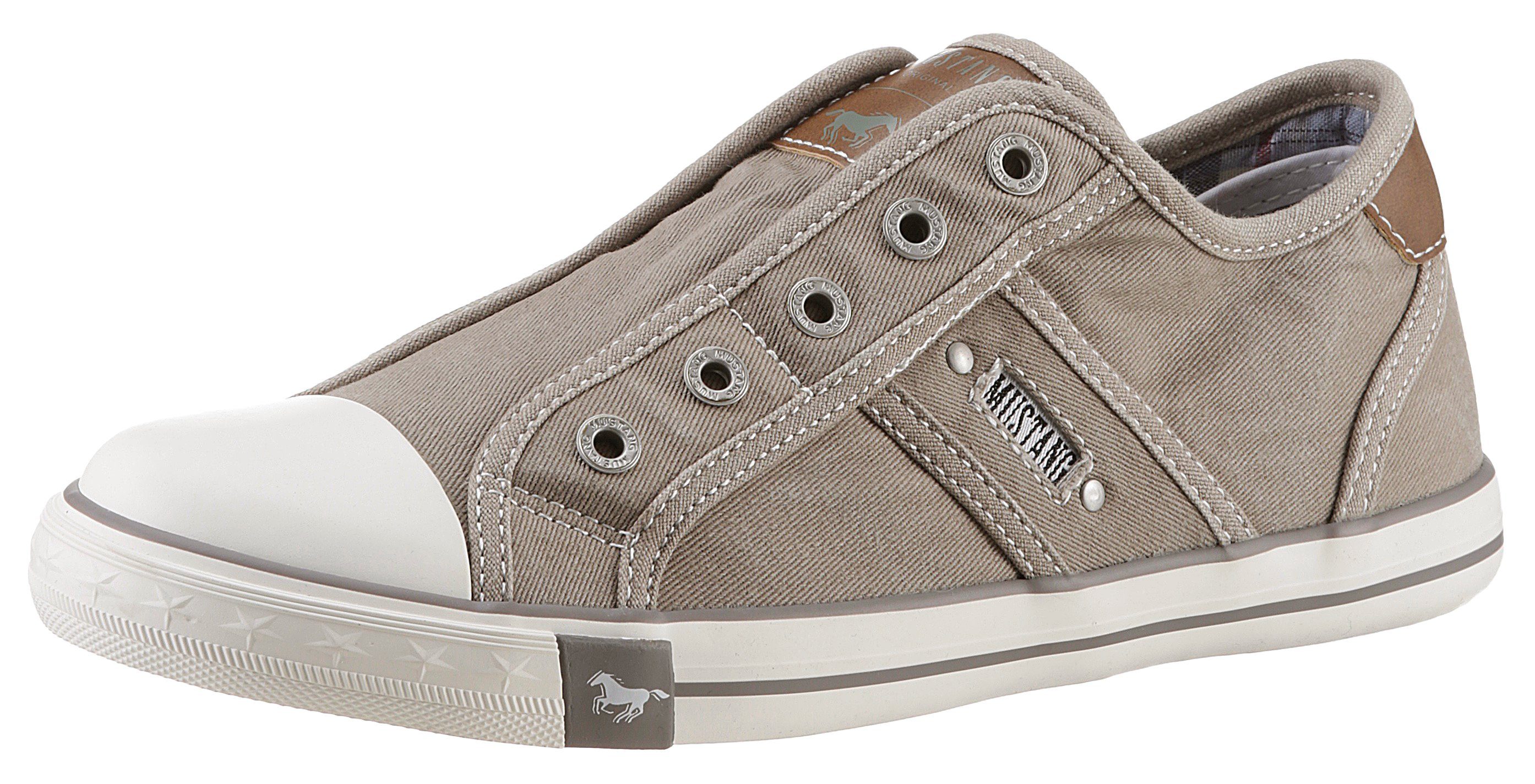 Slip-On Sneaker