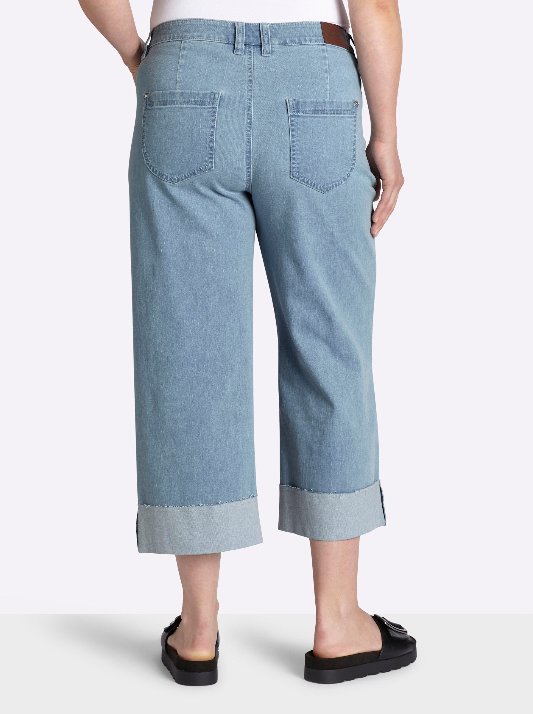 Sheego Jeansshorts 7/8-Jeans erhöht