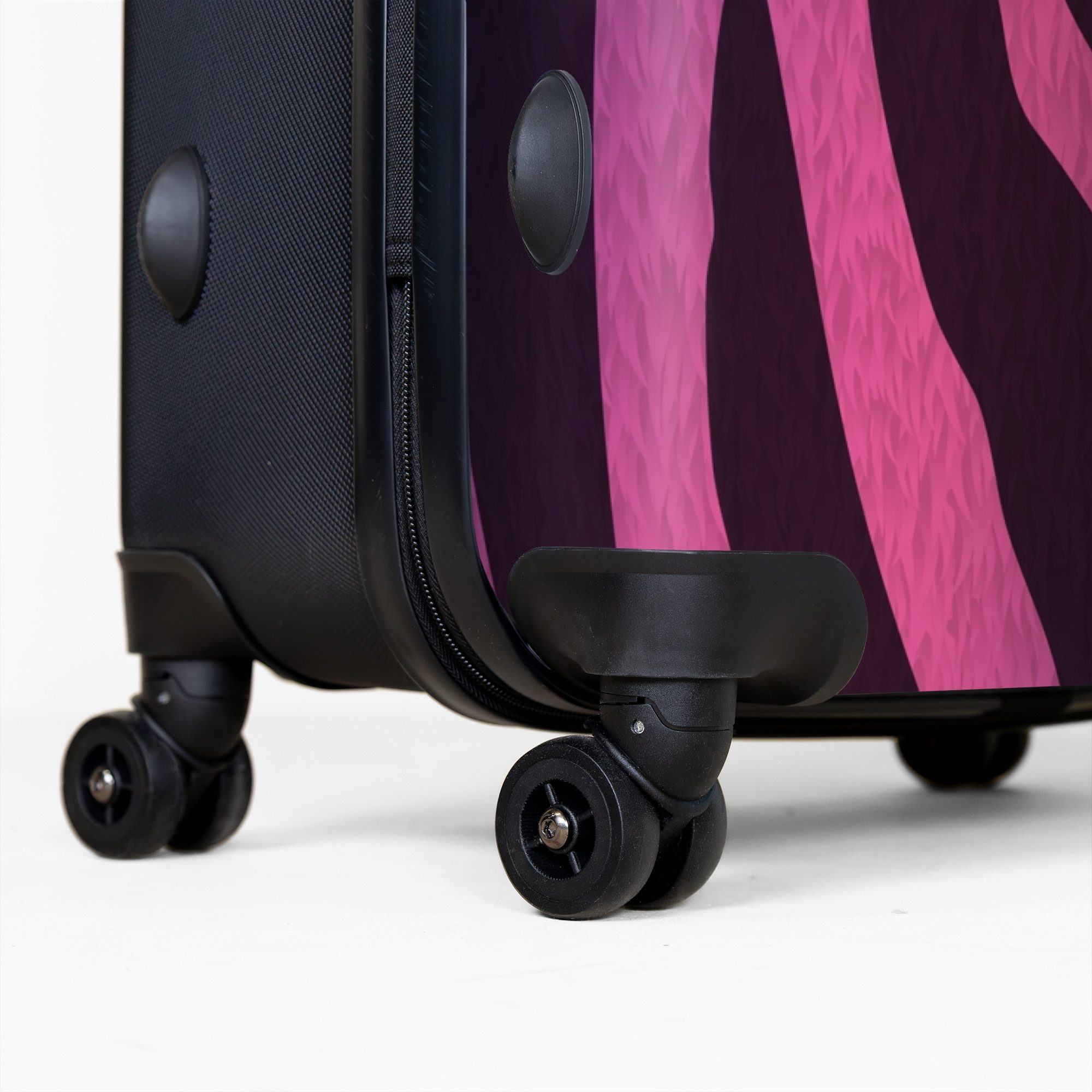 NoBoringSuitcases.com© Hartschalen-Trolley Zebramuster mit rosa und lila 77 cm - 98 L, 8 Rollen, Hartschalenkoffer Groß für 30kg, Frauen Reisekoffer Trolley