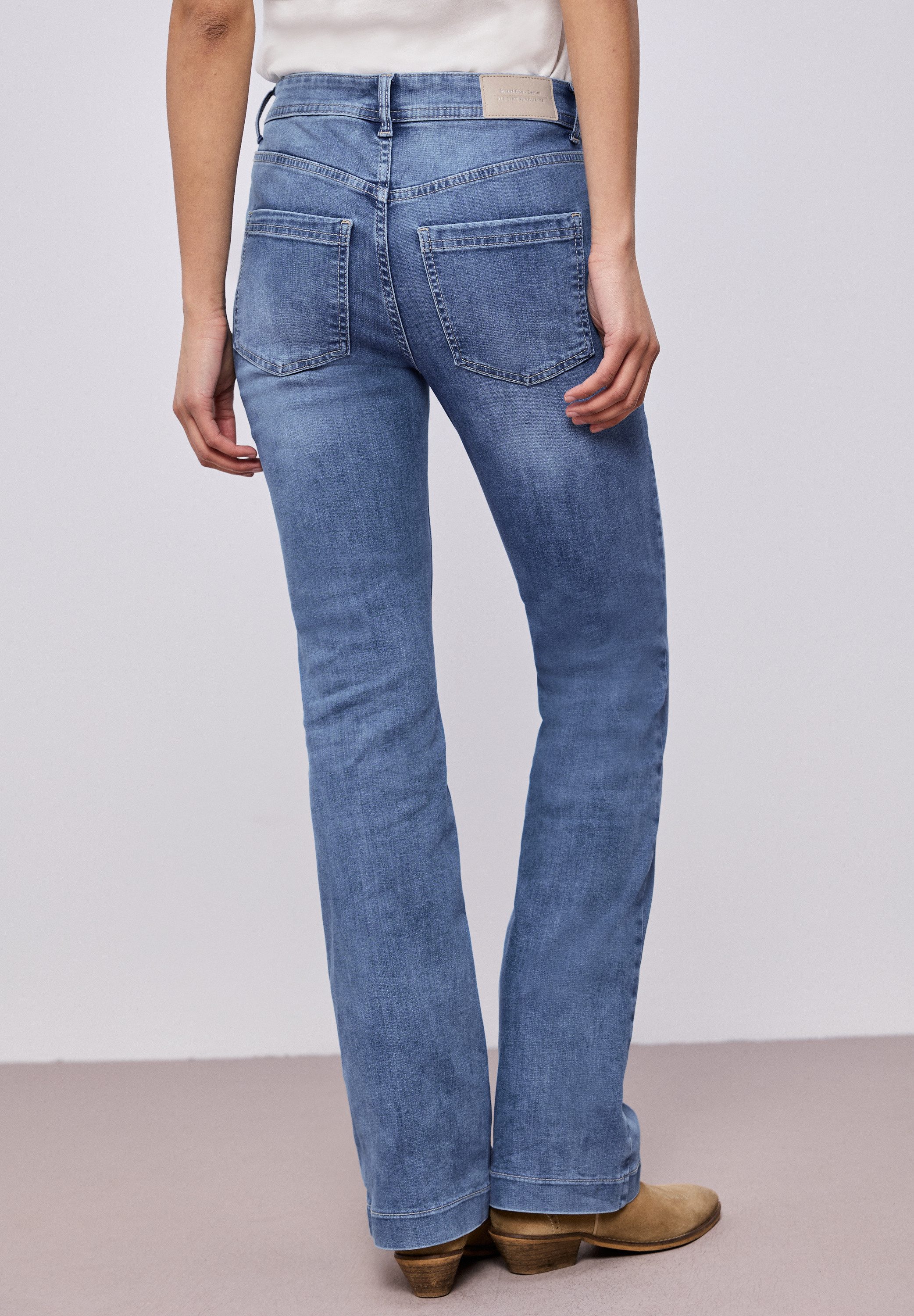 STREET ONE Bootcut-Jeans Style Blaire in klassischer 5-Pocket-Form