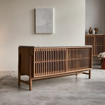 Tikamoon Sideboard Isaure Anrichte aus Nussbaum massiv und Premium-Terrazzo 160 cm