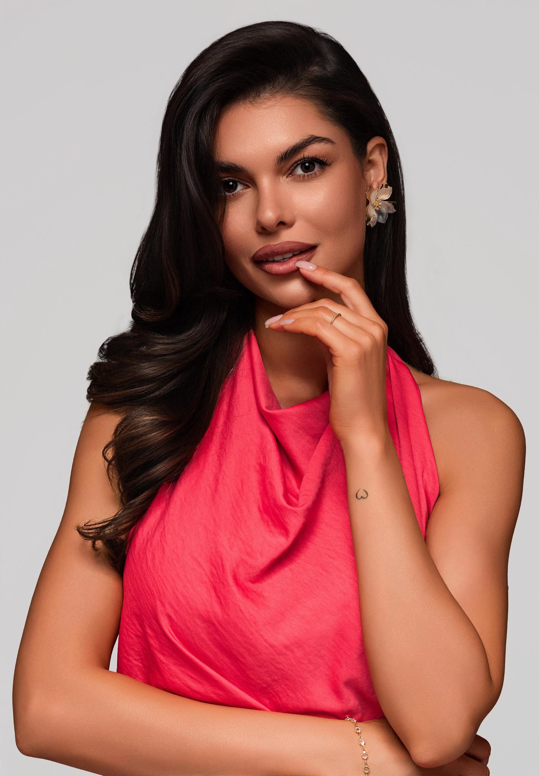 OMBRE Abendkleid Midi-Halterkleid mit Wasserfall-Ausschnitt – Bild 5 von 5