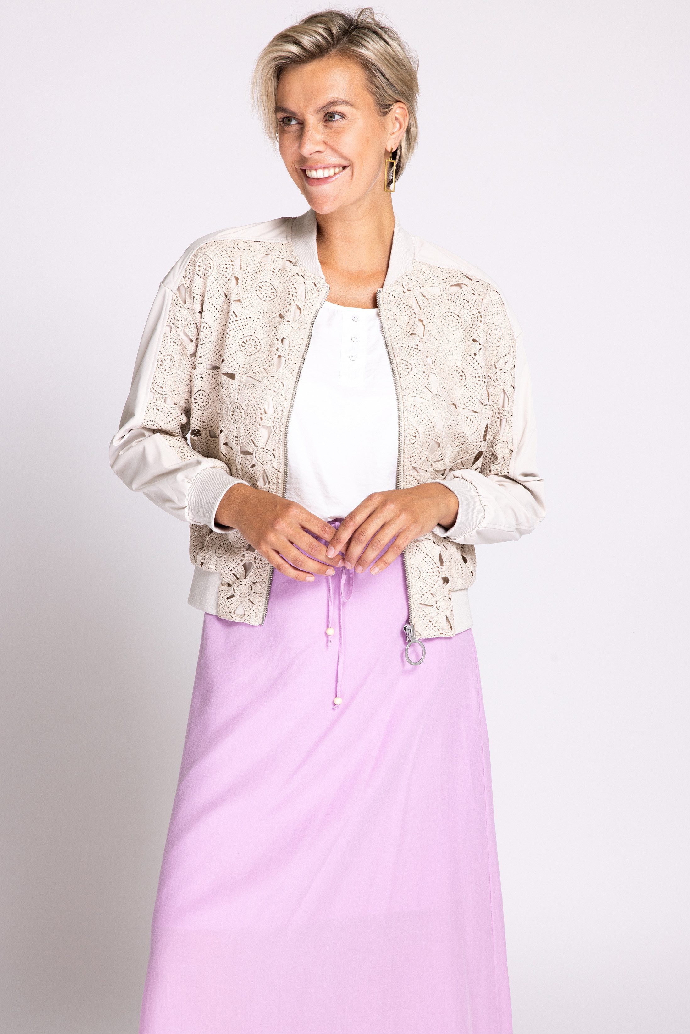 Zhrill Blouson BELL mit gestrickter-gehäkelter Front günstig online kaufen