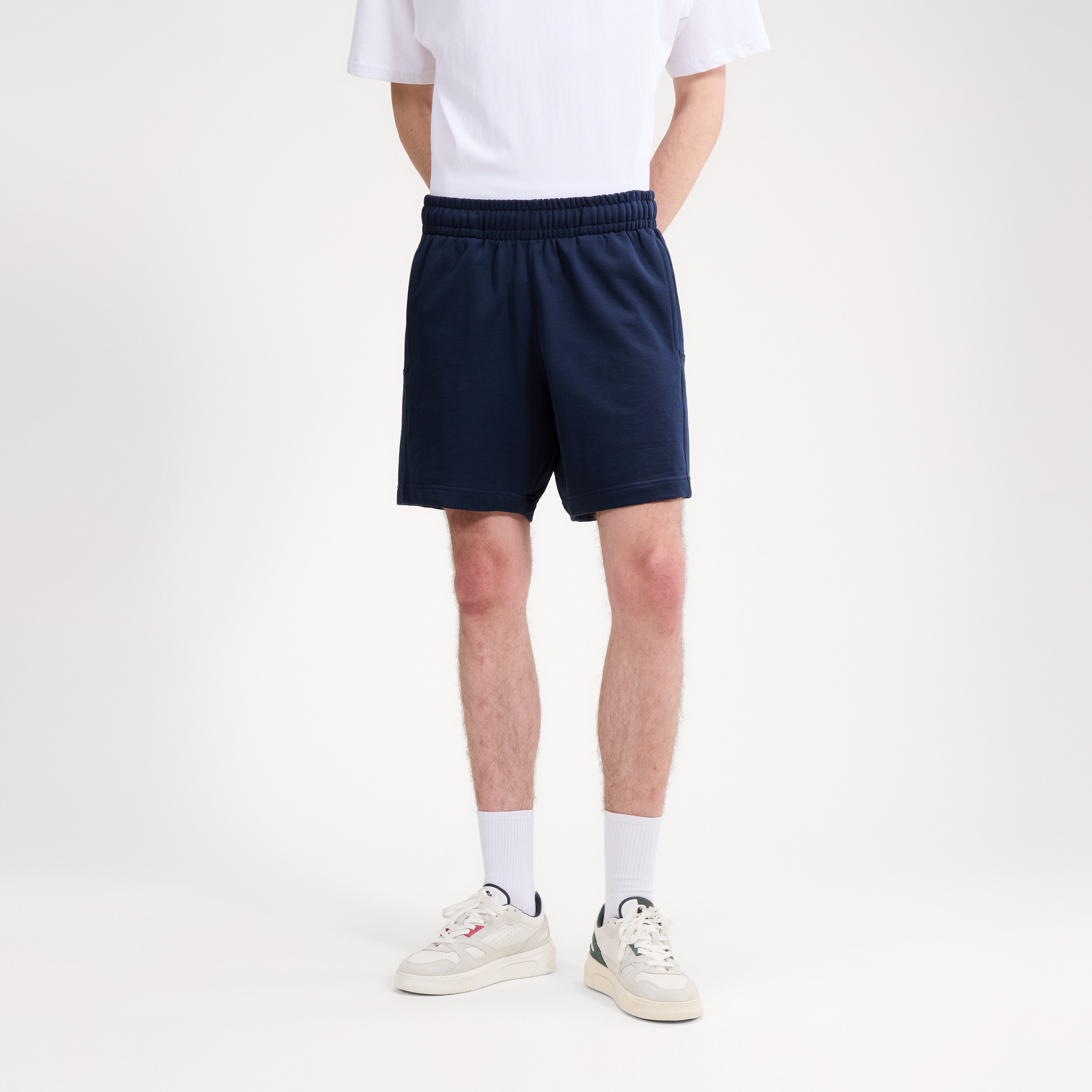 Ellesse Sweatshorts CLUB DI CORSA SHORT für Erwachsene, komfortabler Sitz, modernes Design