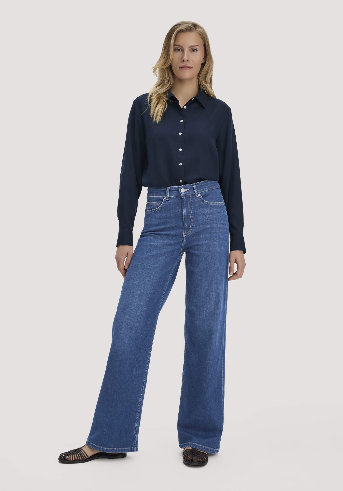 Hessnatur Bequeme Jeans ALVA High Rise Wide Leg aus Bio-Denim (1-tlg) ALVA High Rise Wide Leg aus Bio-Denim