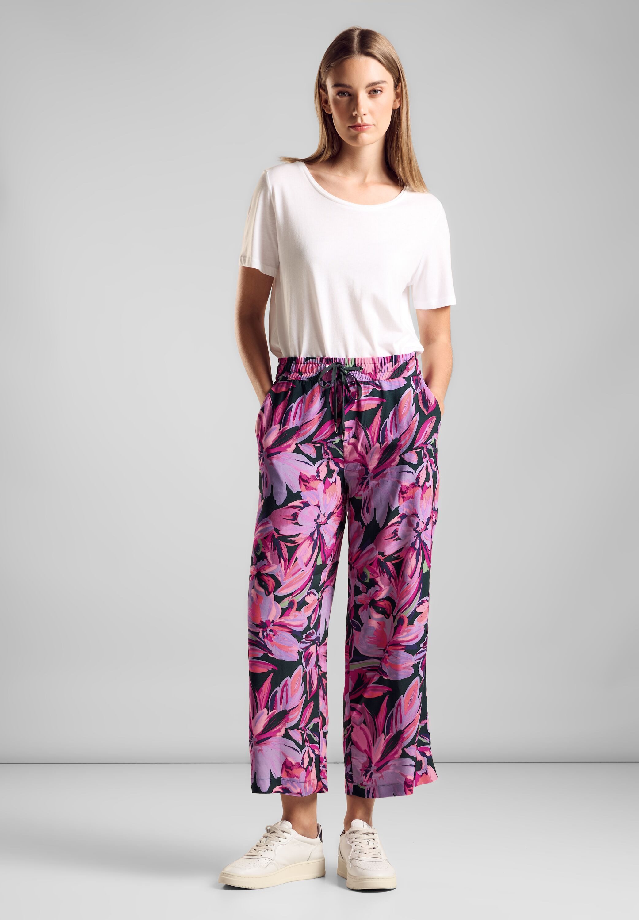 STREET ONE Stoffhose High Waist